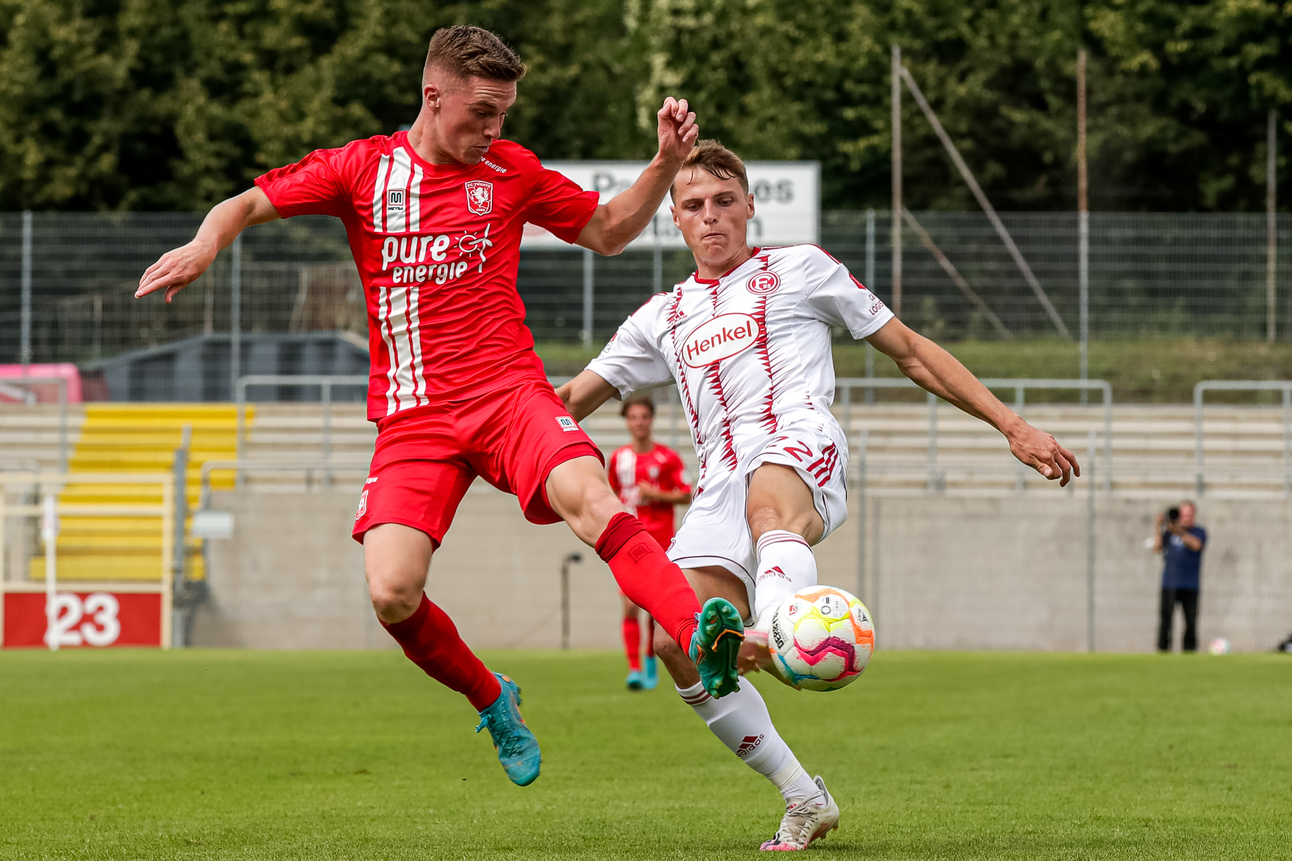 55289042 FC Twente