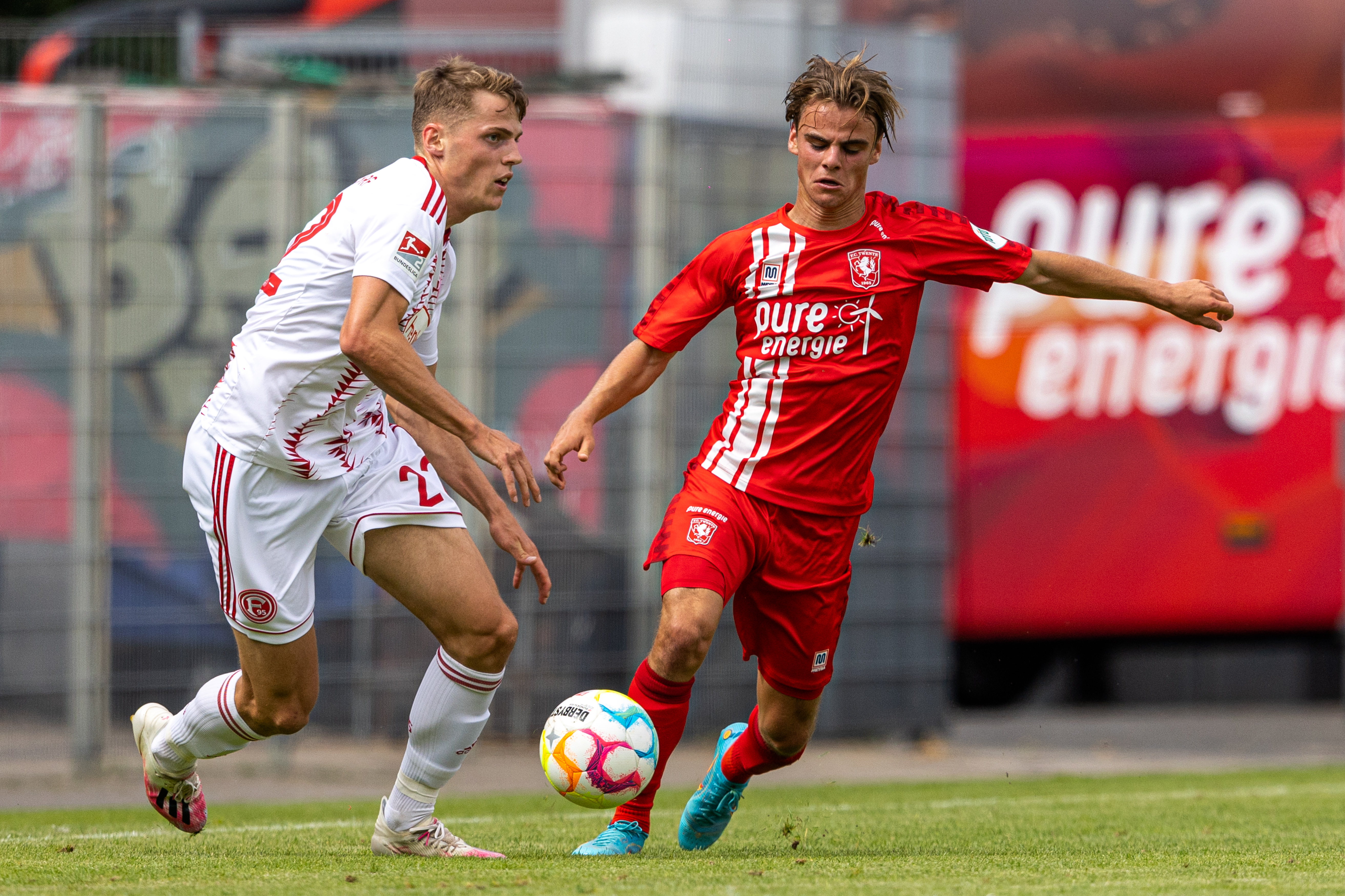 55289764 FC Twente