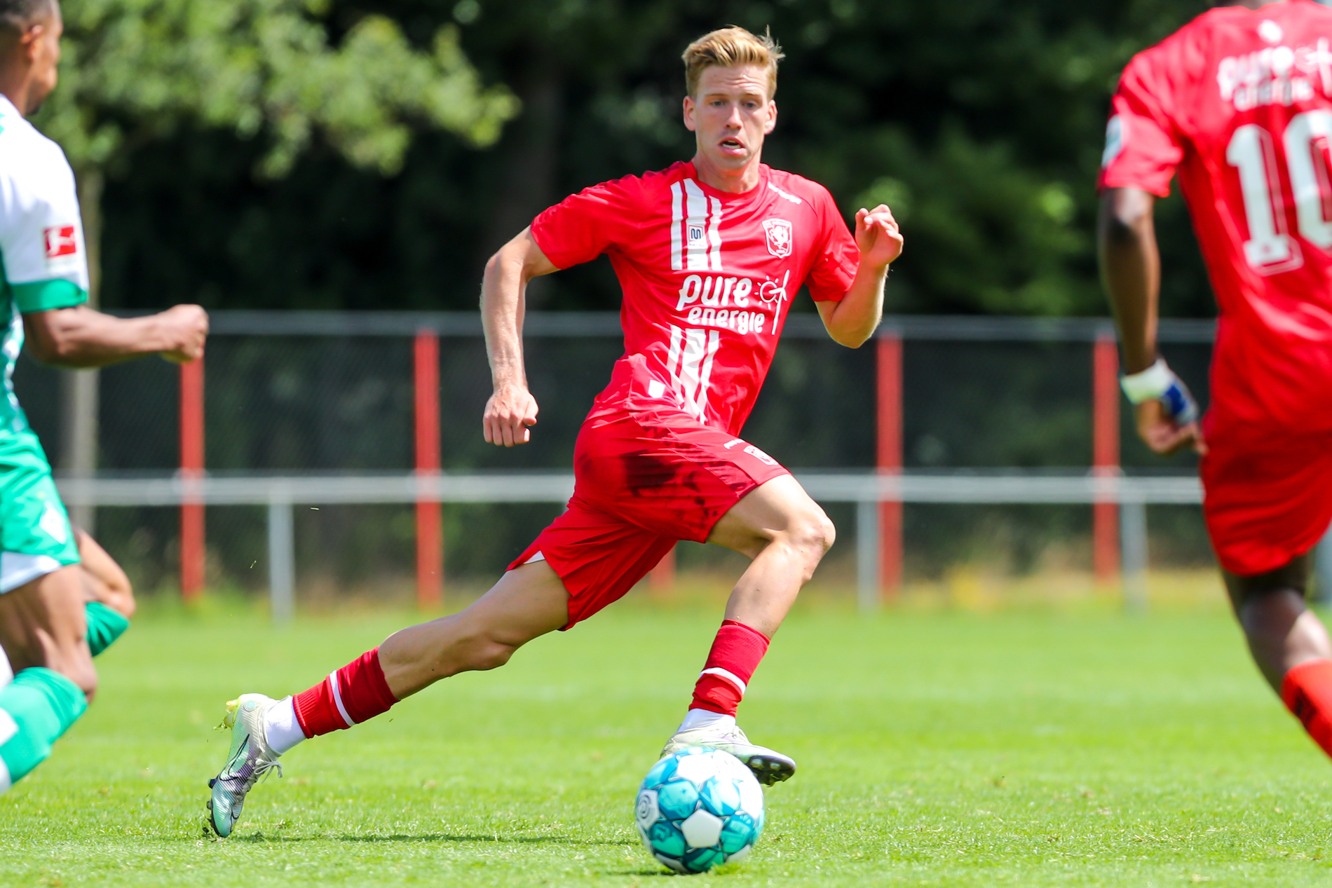 55386554 FC Twente
