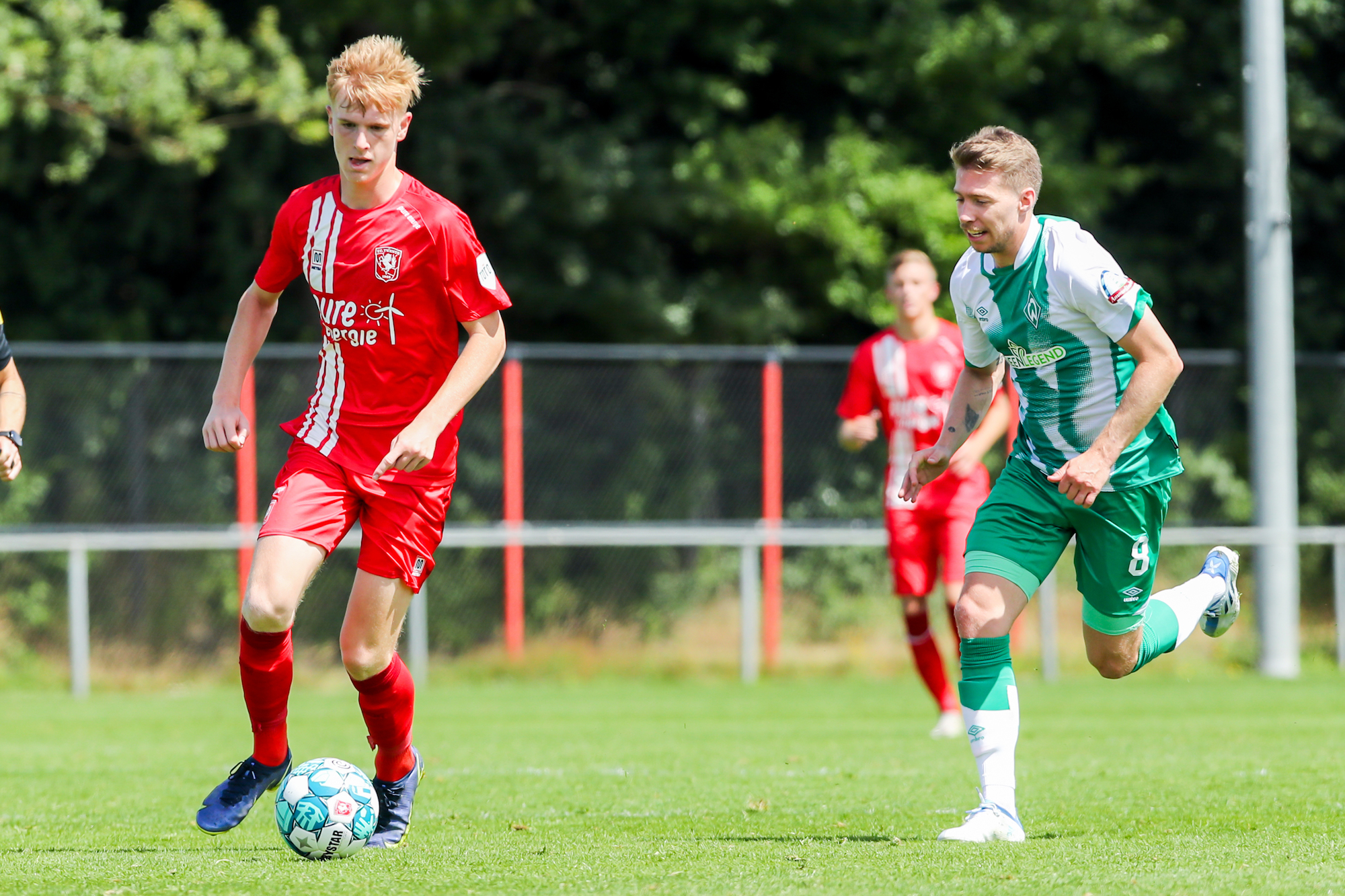 55387047 FC Twente