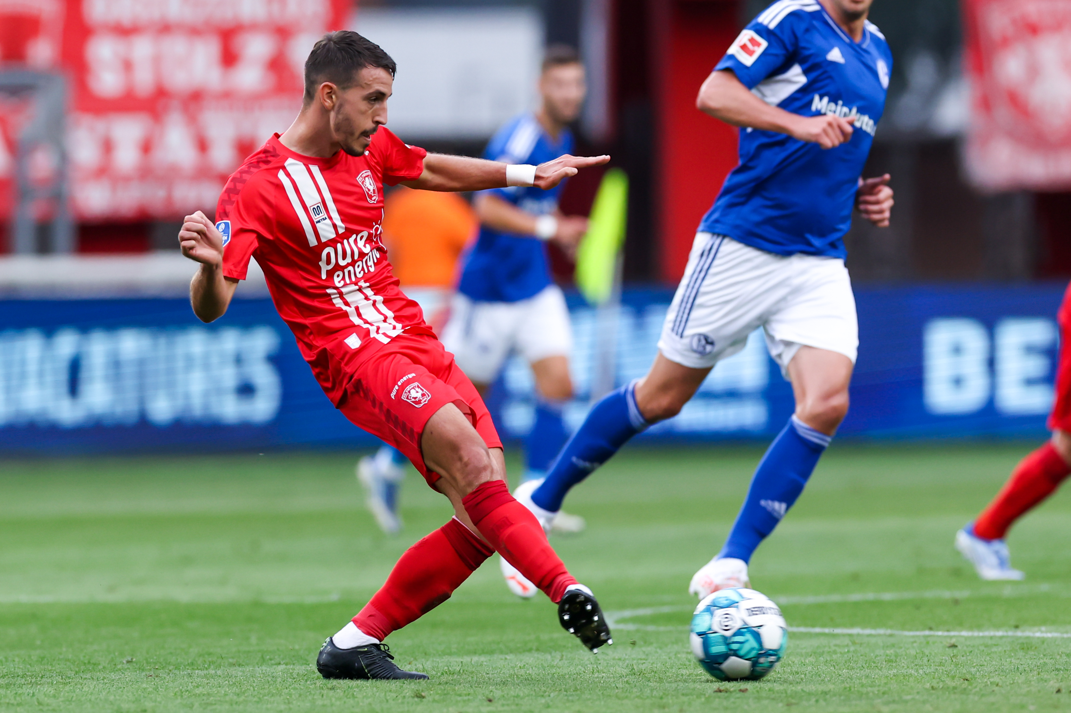 55467728 FC Twente