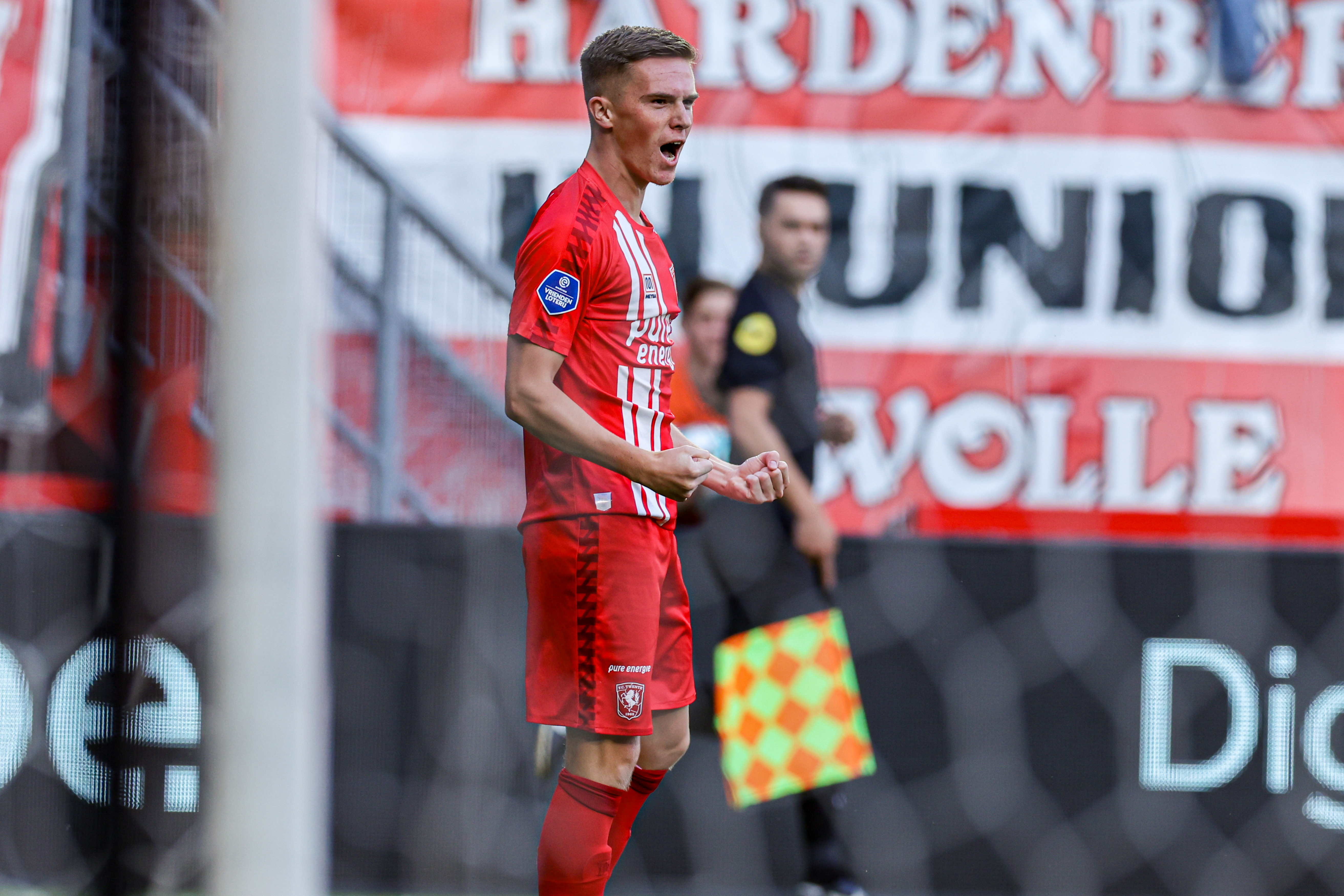 55543668 FC Twente