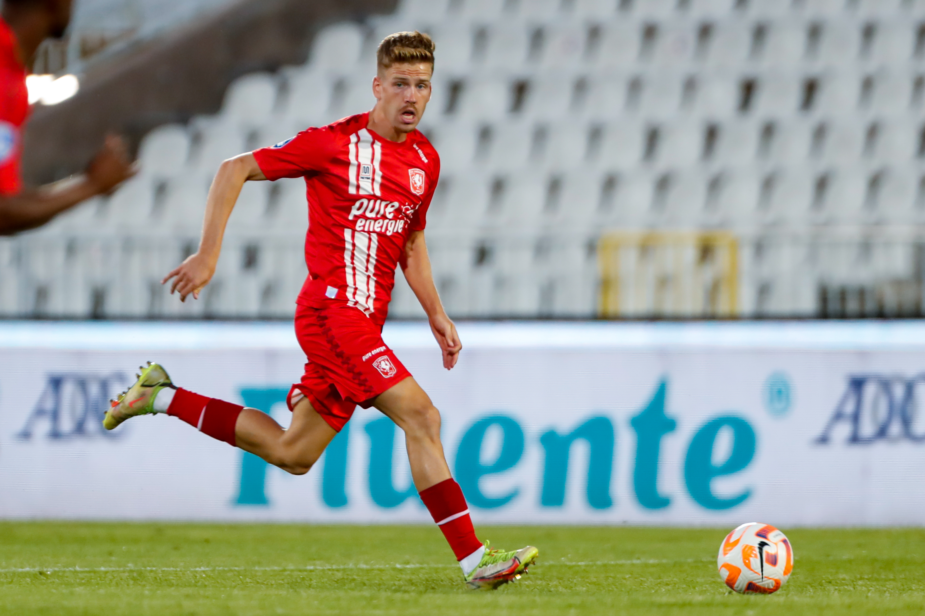 55608764 FC Twente