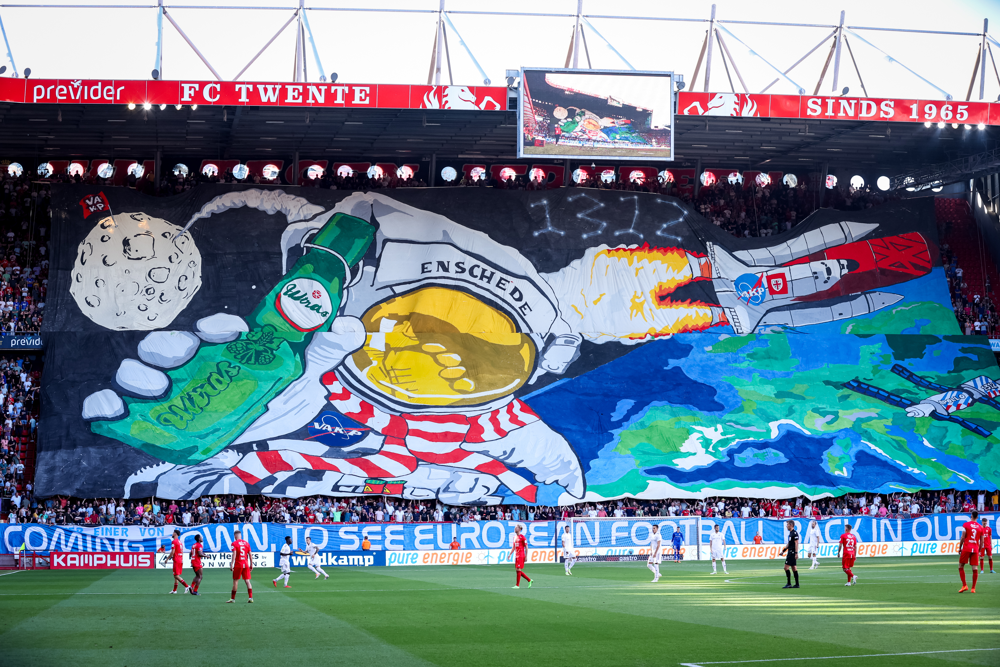 55683765 FC Twente