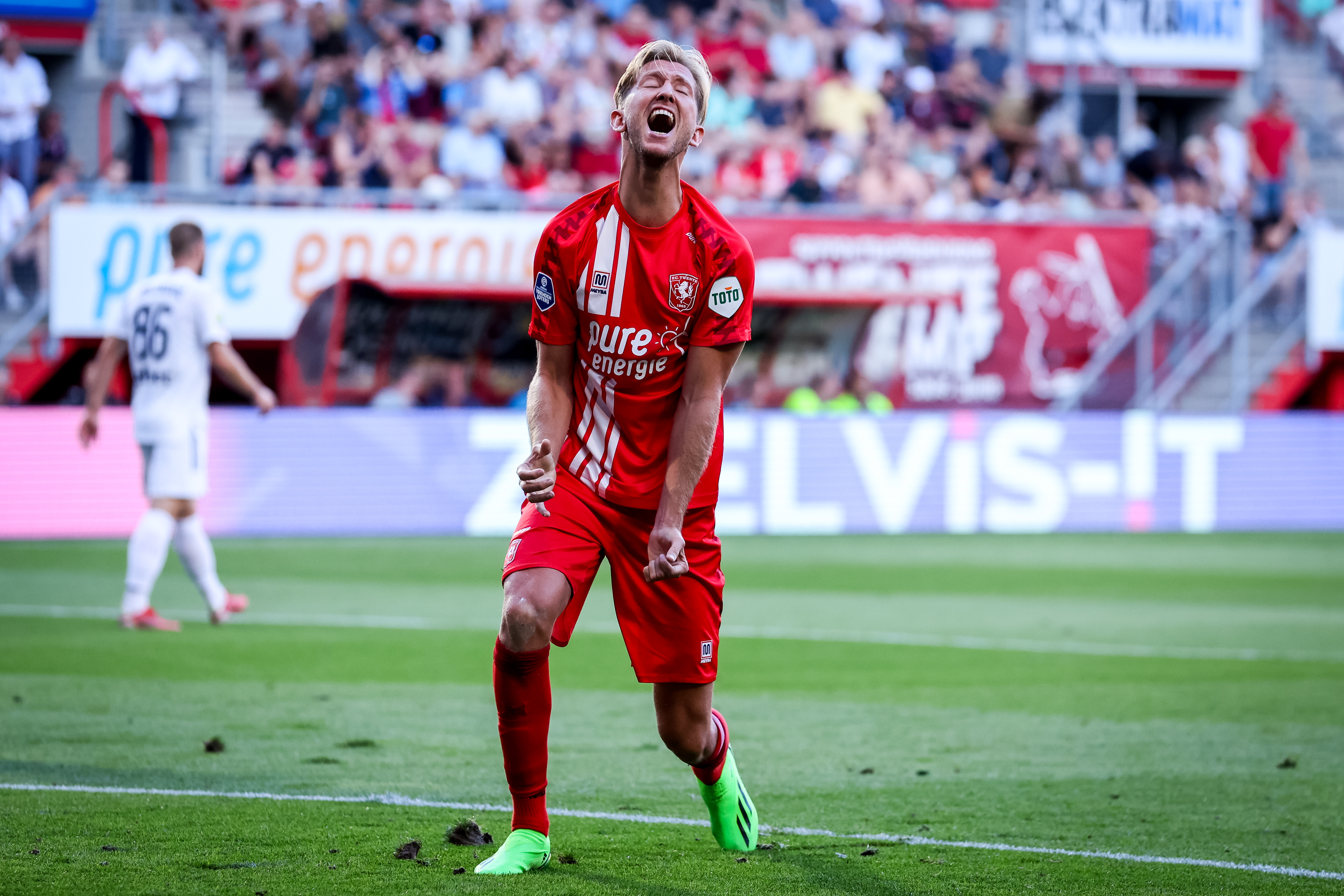 55684032 FC Twente