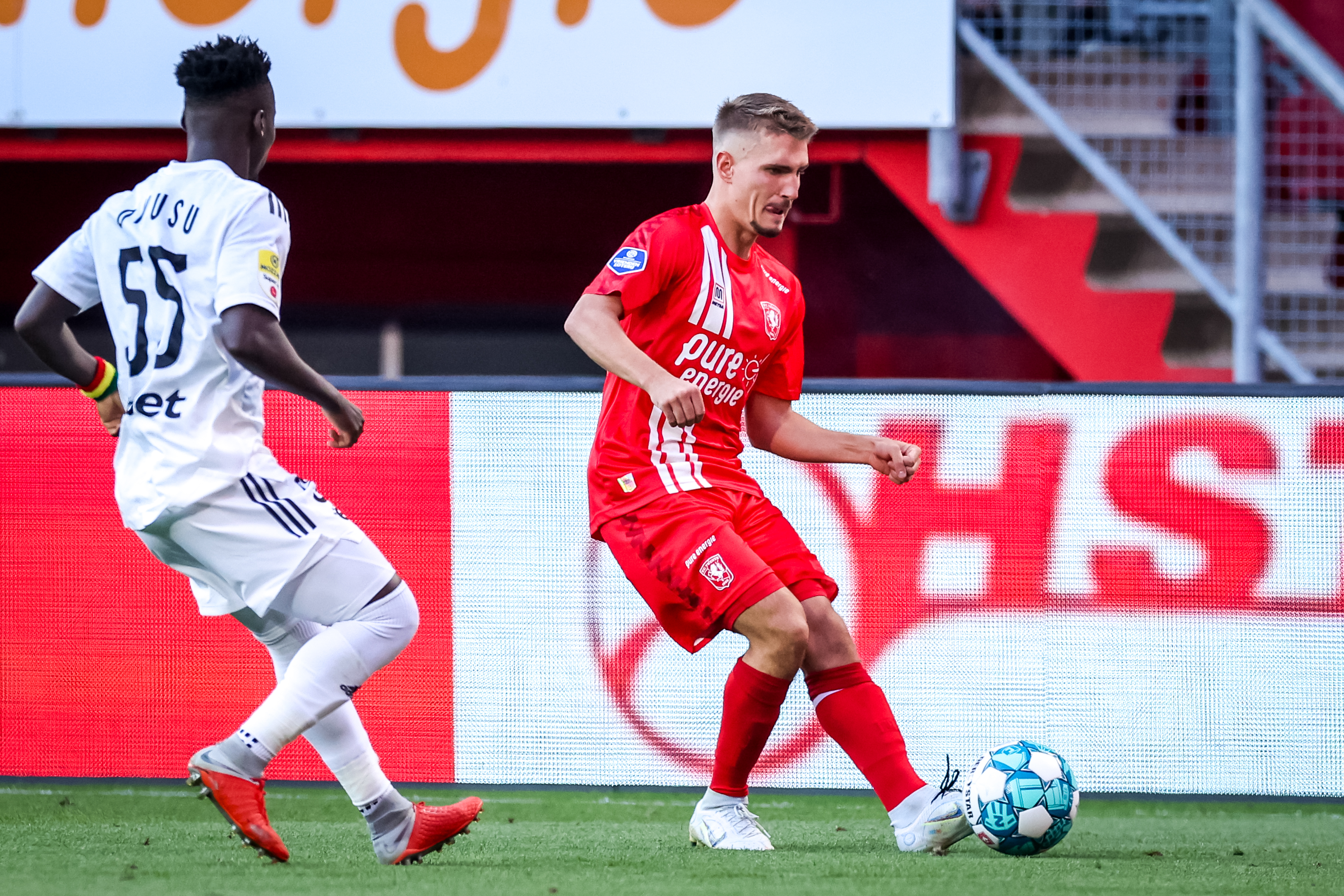 55684644 FC Twente