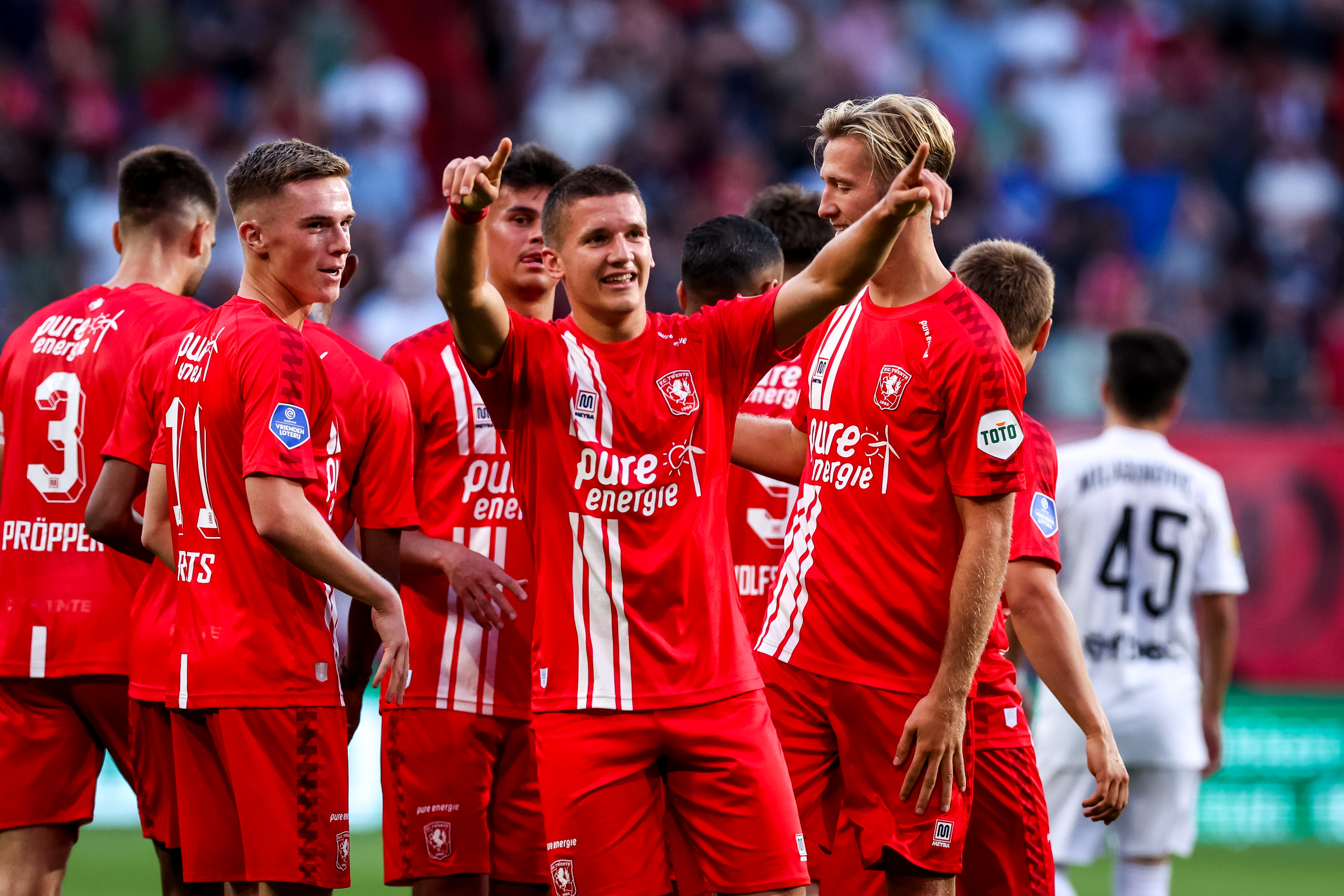 55684995 FC Twente