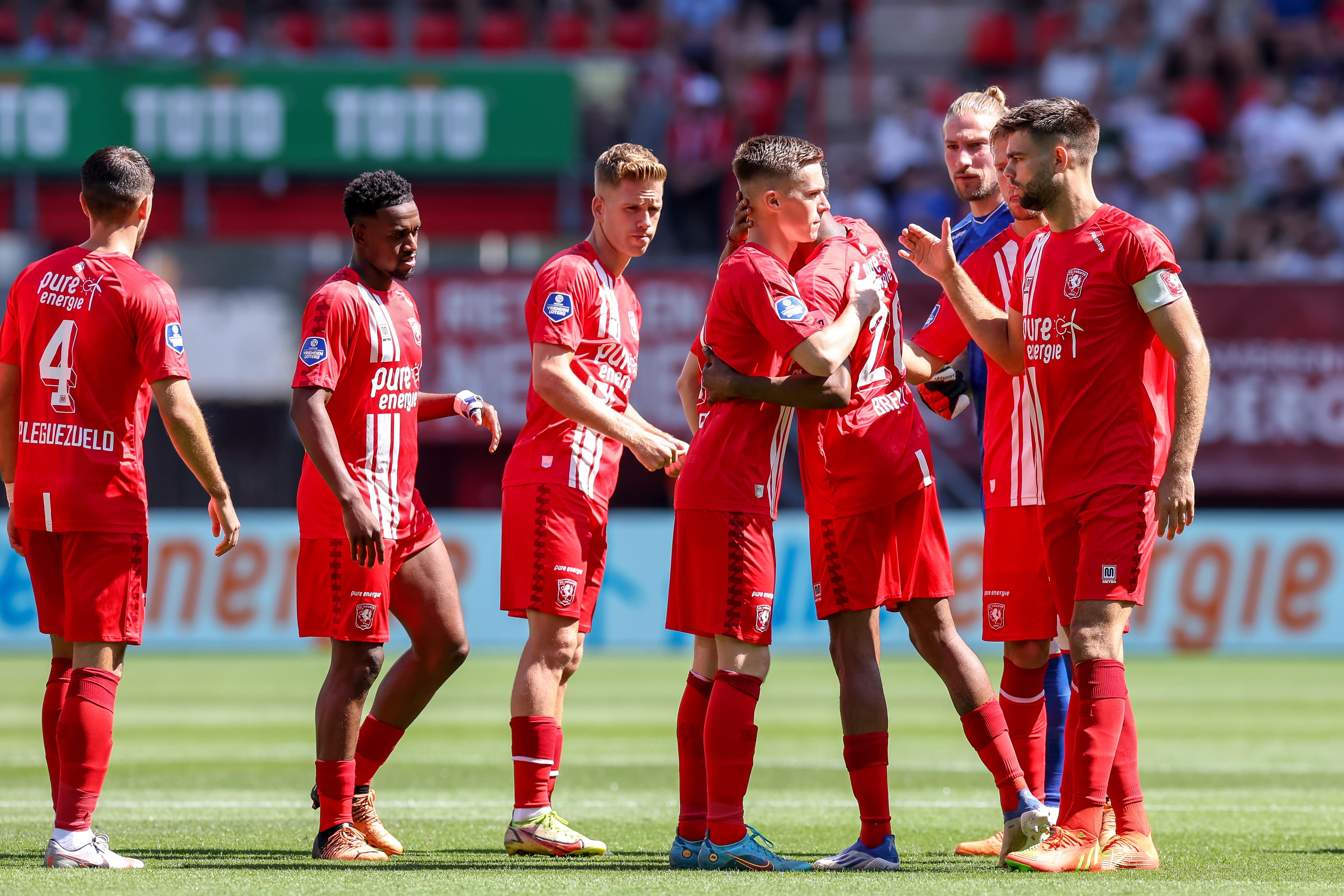 55719839 FC Twente min