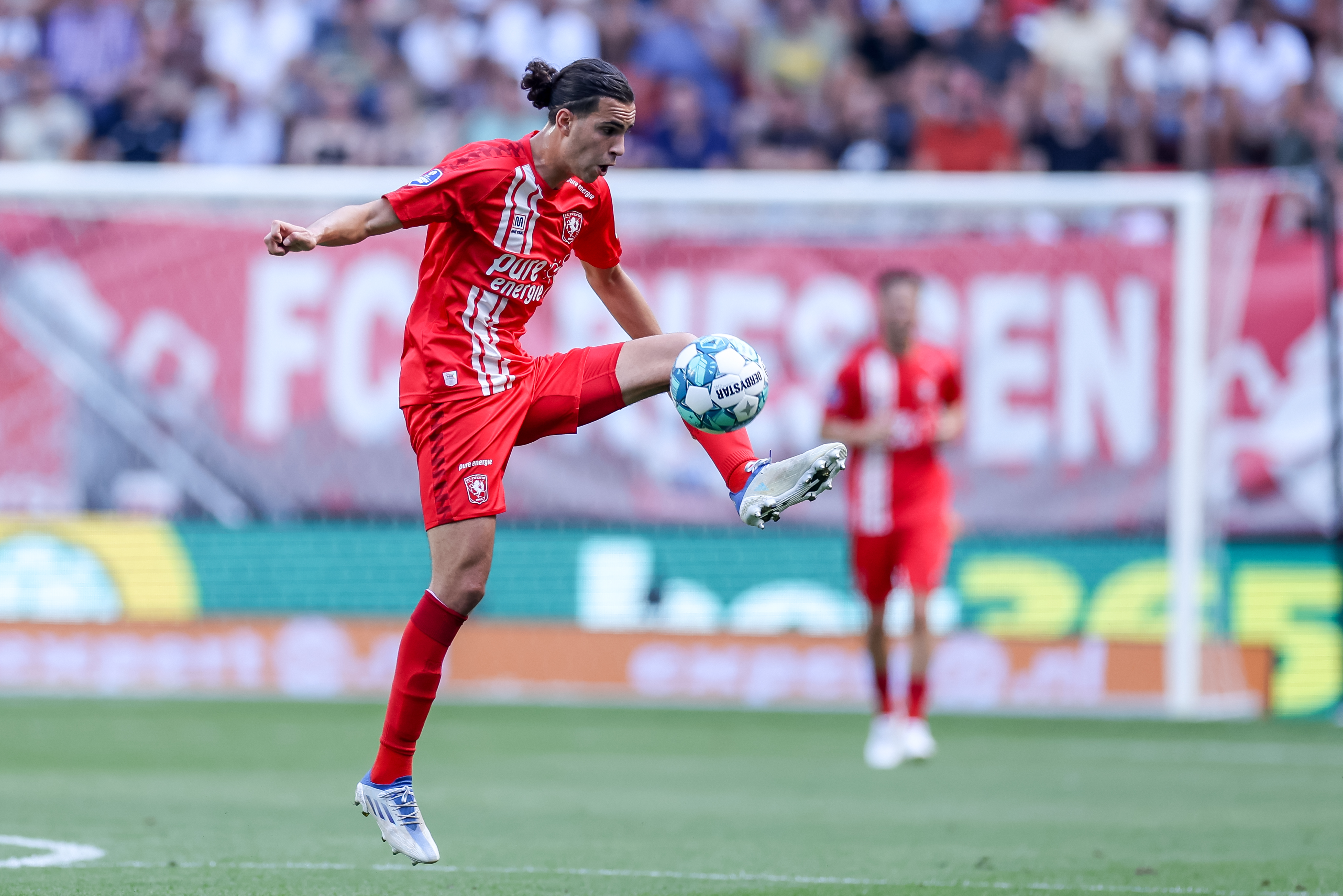 55720361 FC Twente