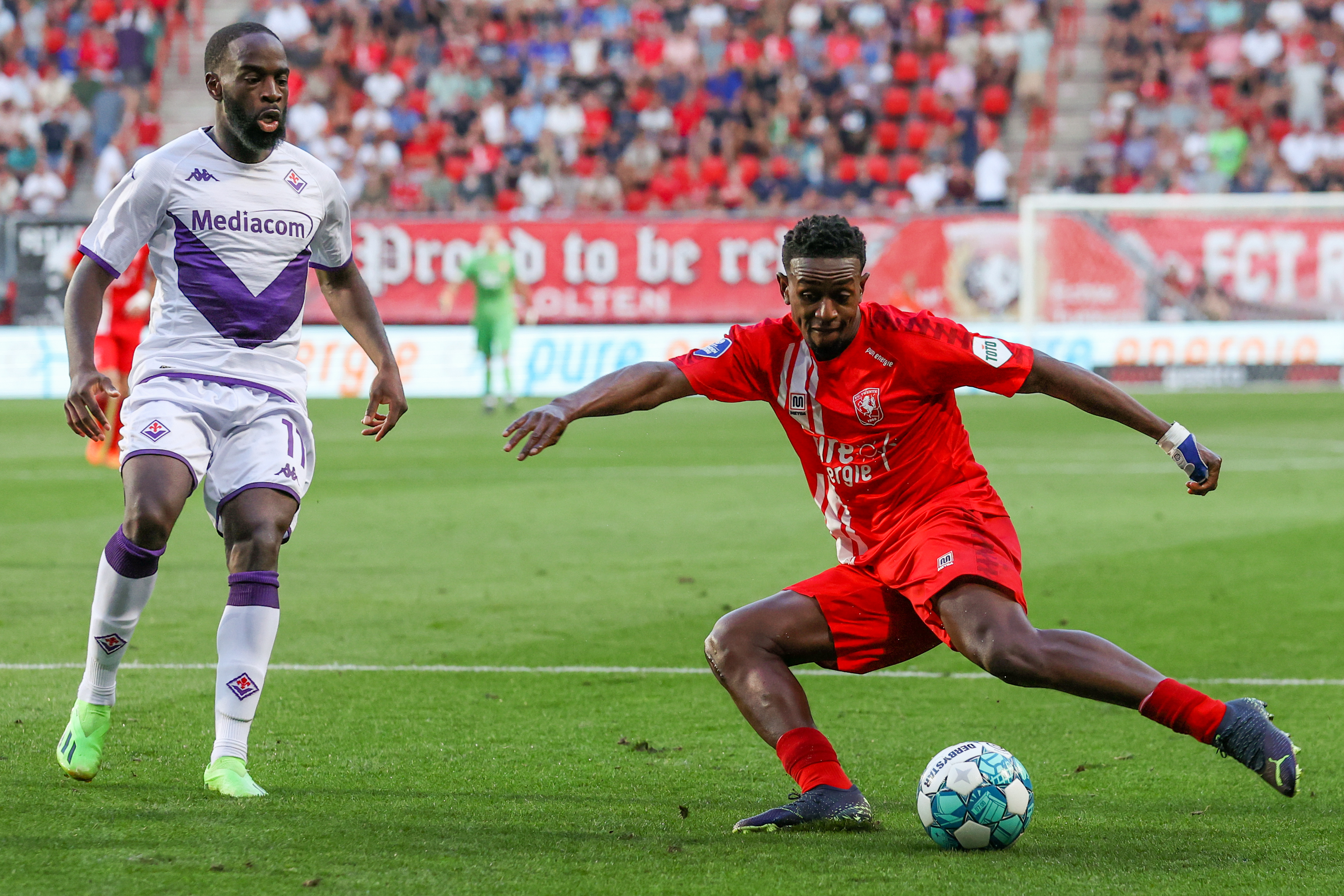 55847996 FC Twente
