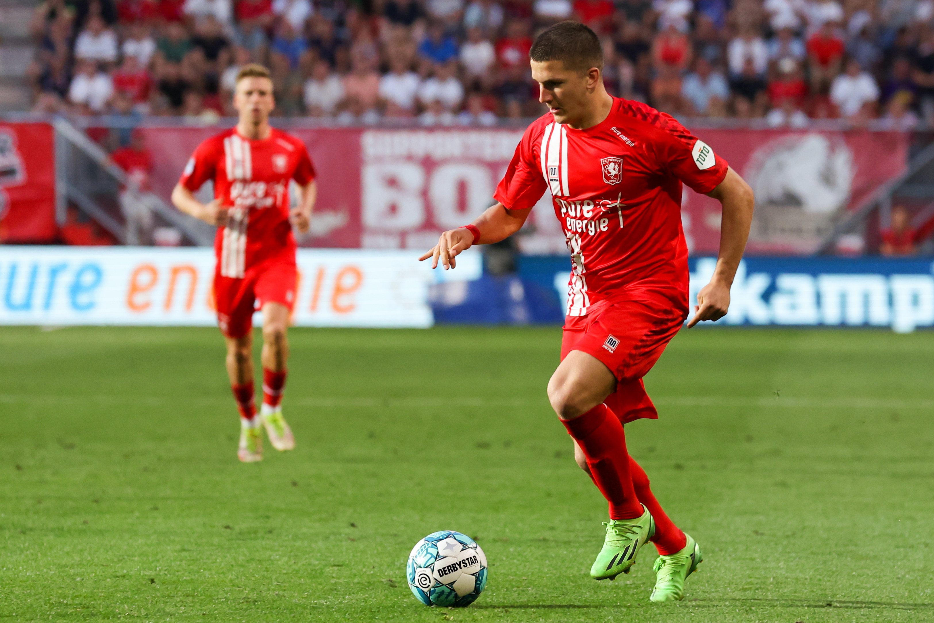 55848133 FC Twente