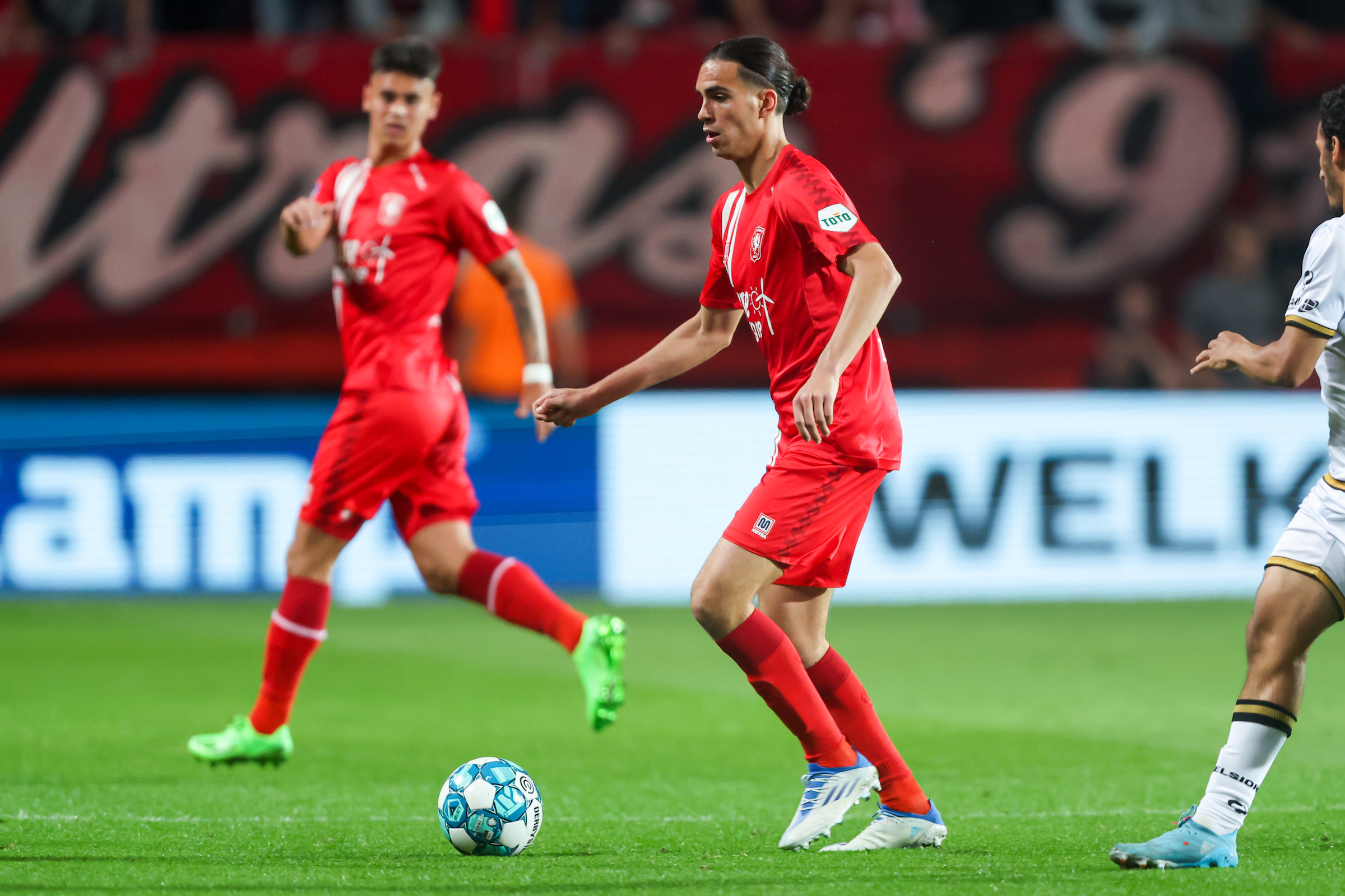 55922981 FC Twente