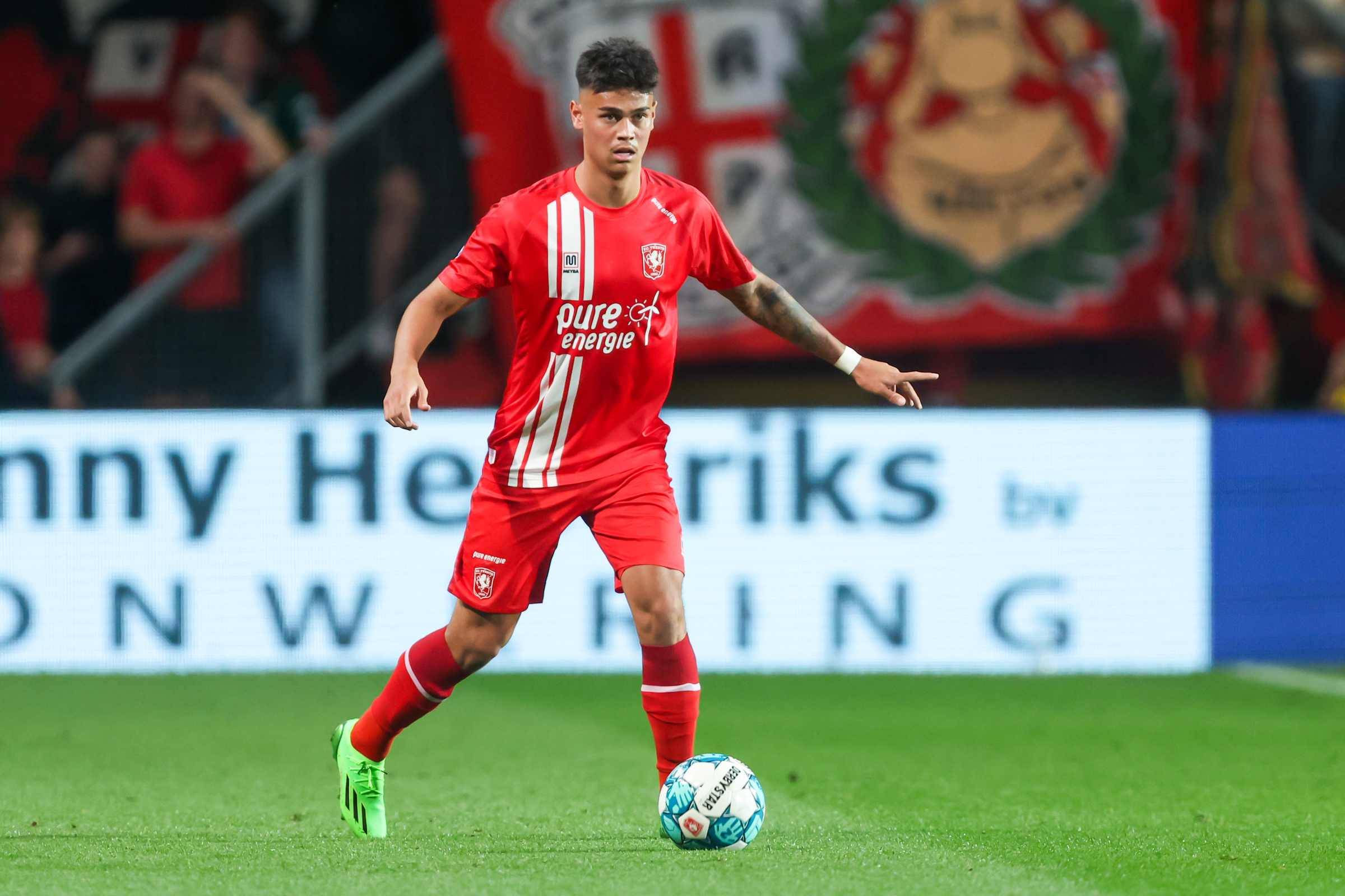 55922983 FC Twente