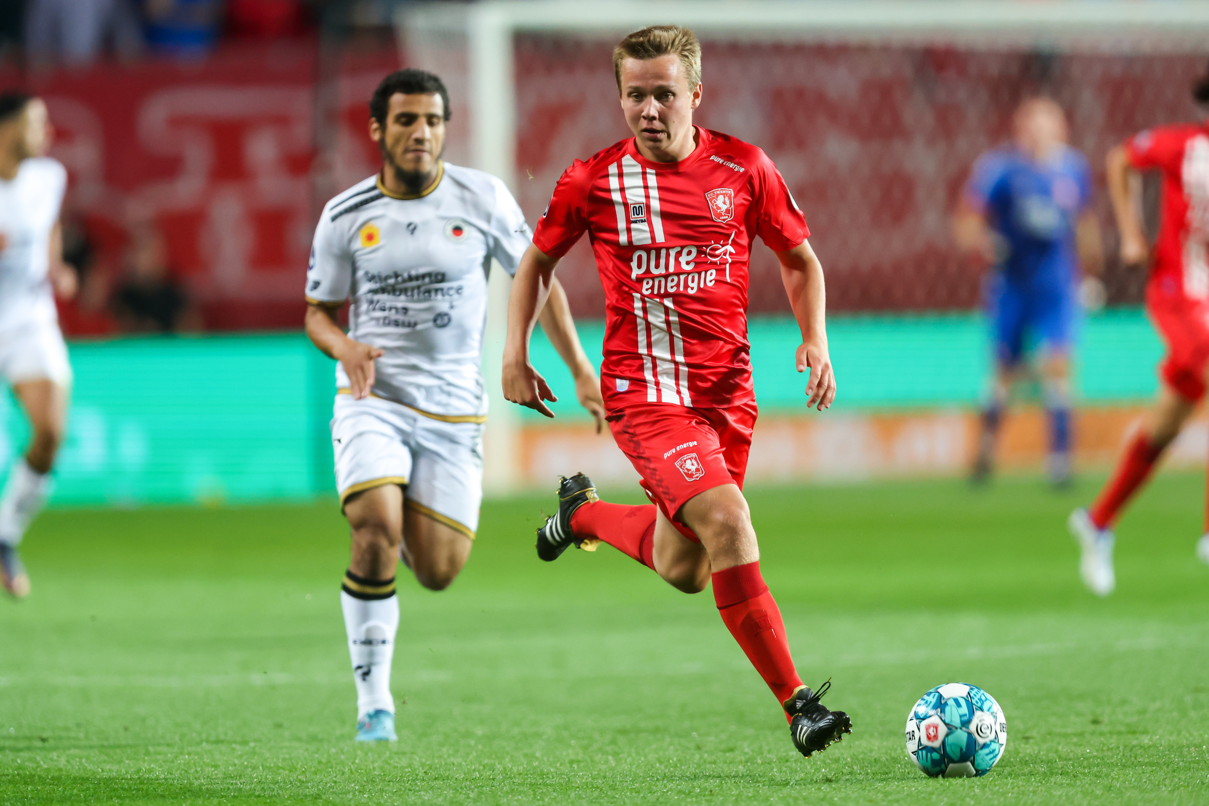55922988 FC Twente