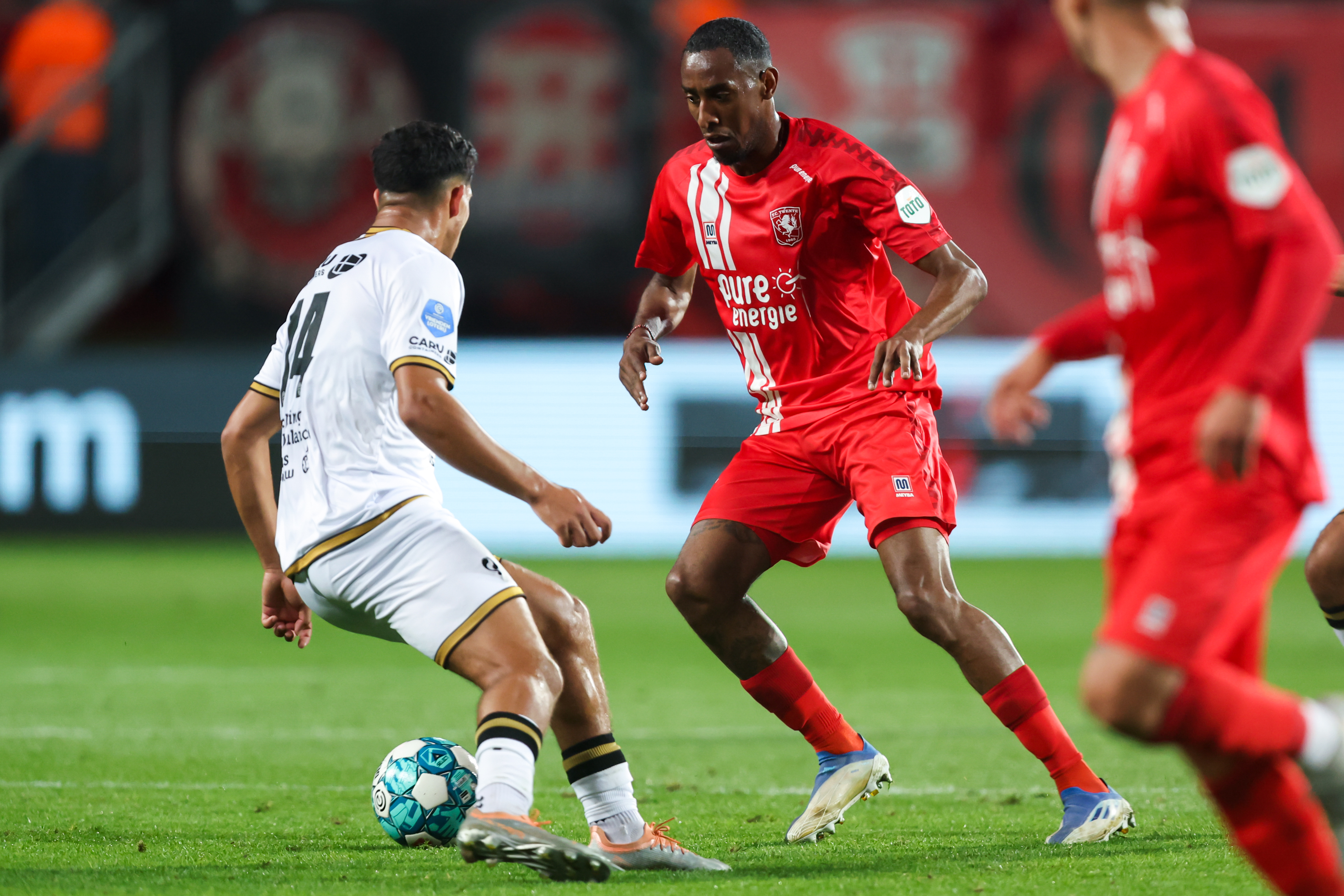 55923683 FC Twente