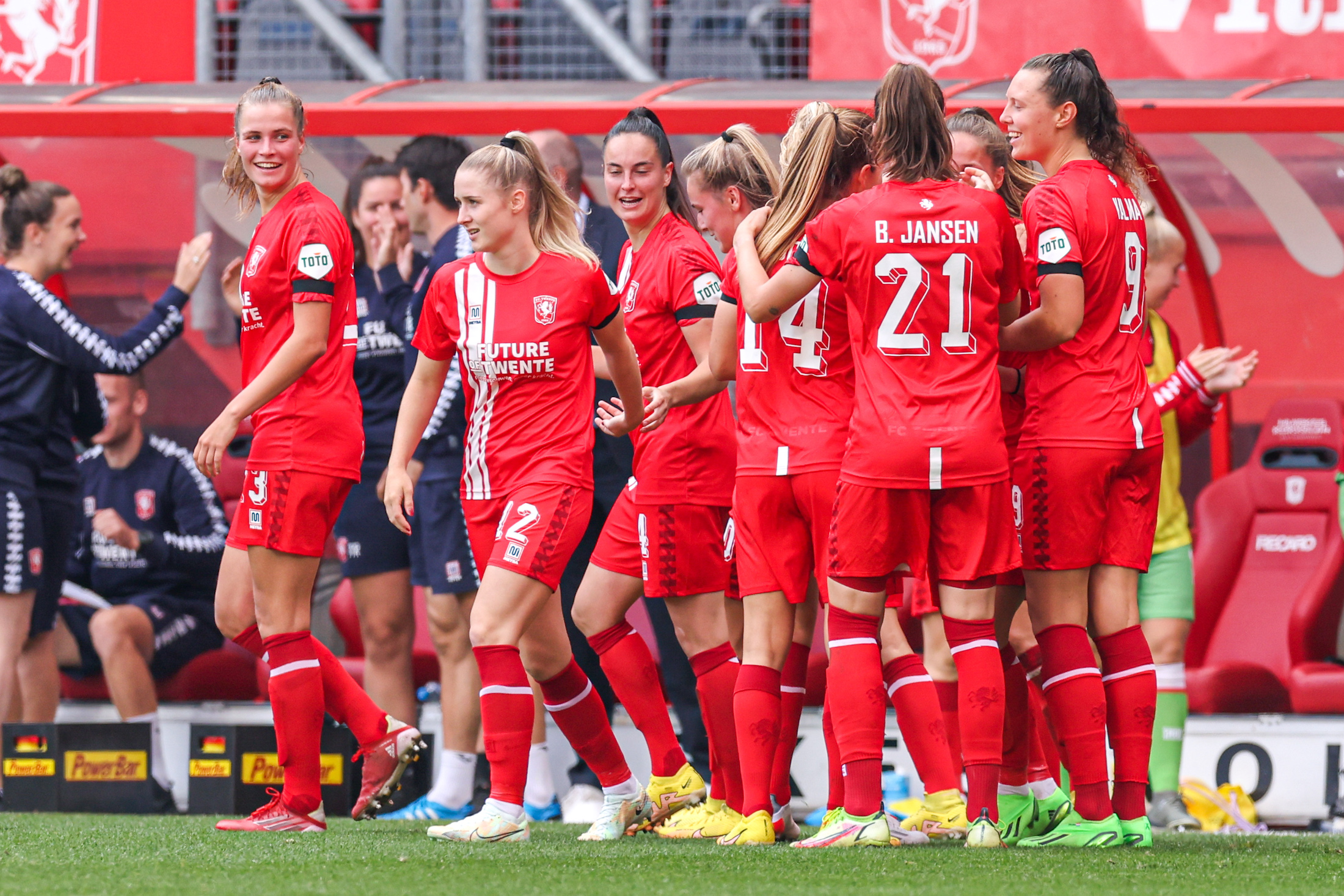 56097354 FC Twente