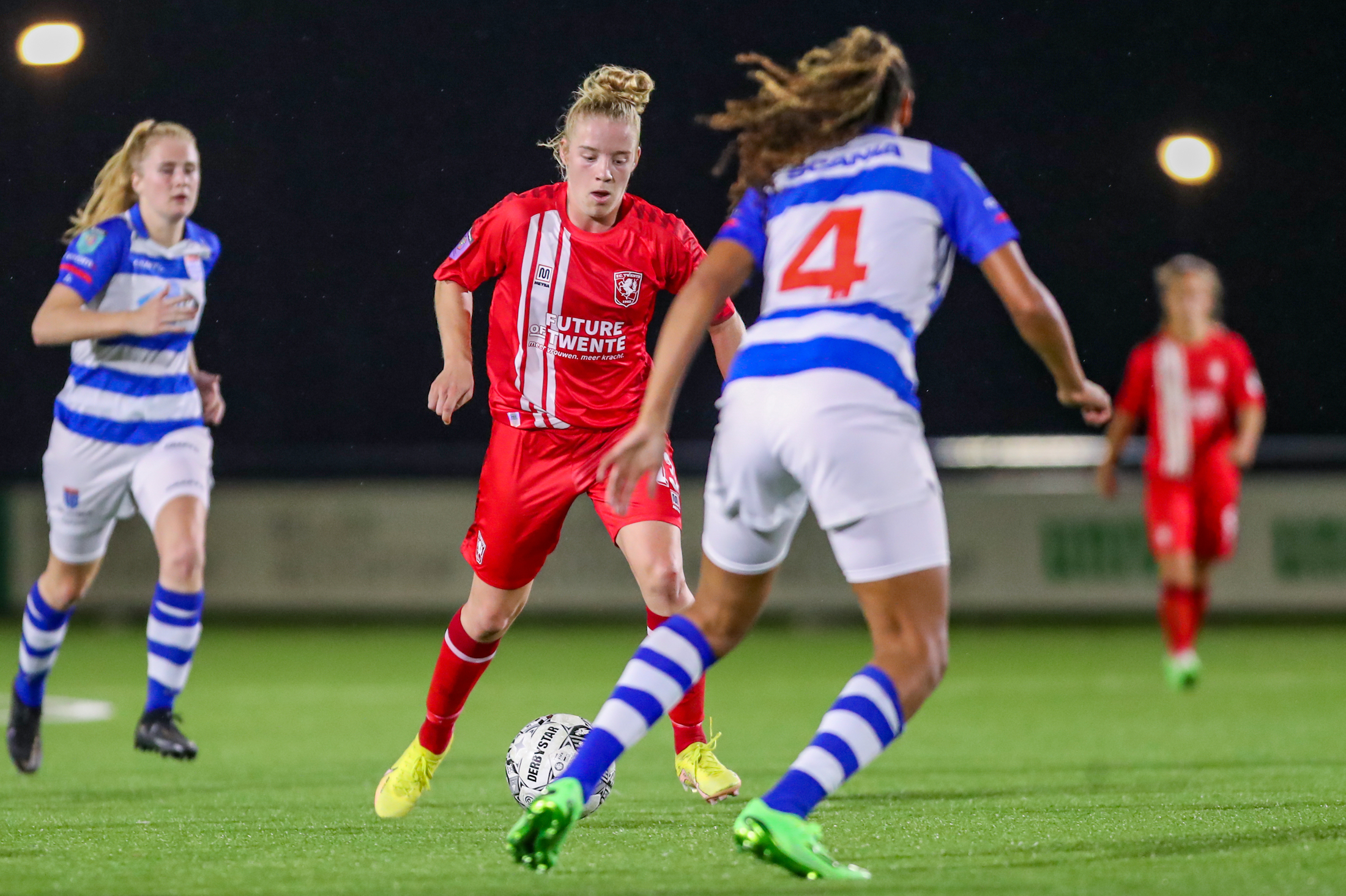 56287897 FC Twente