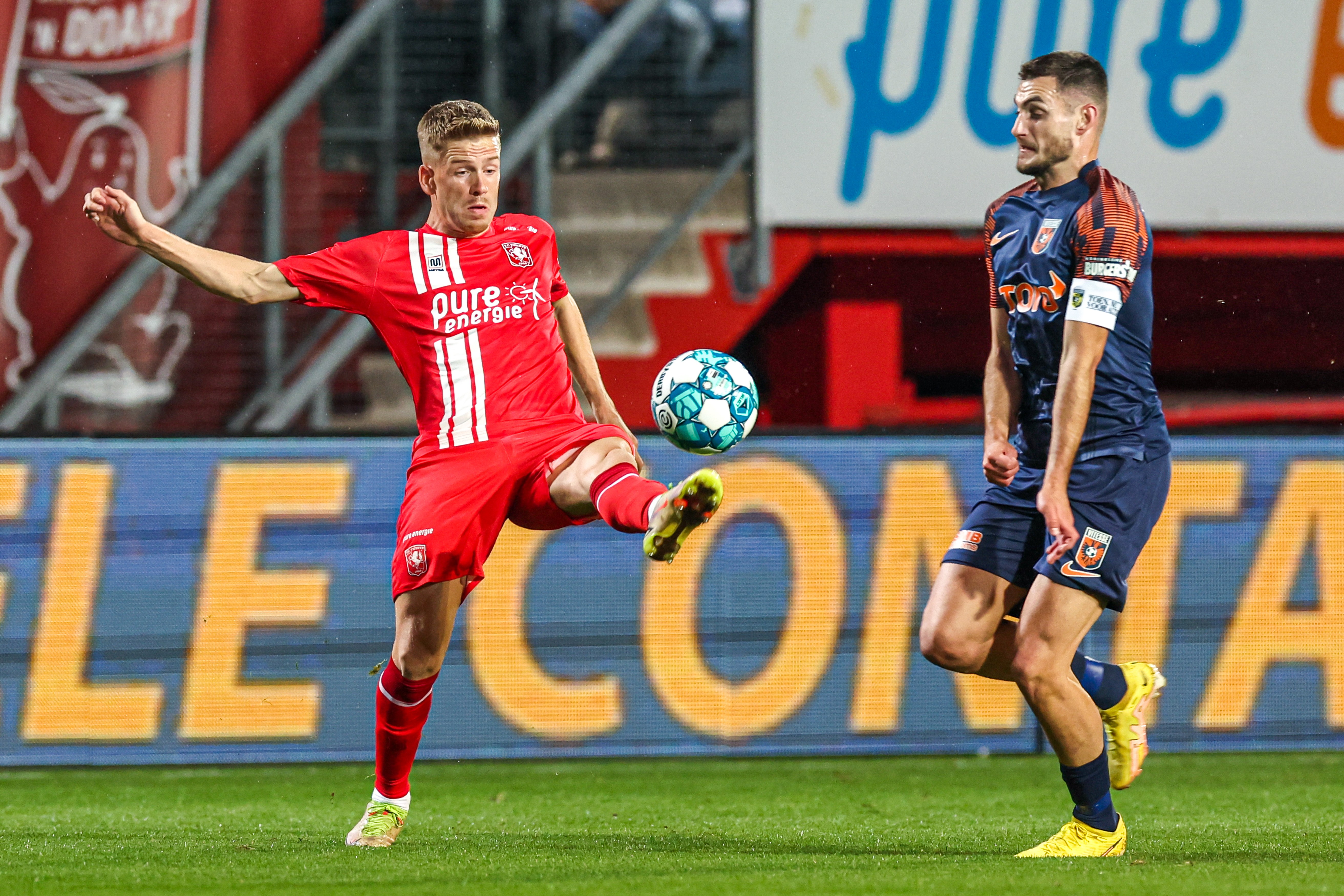 56401499 FC Twente
