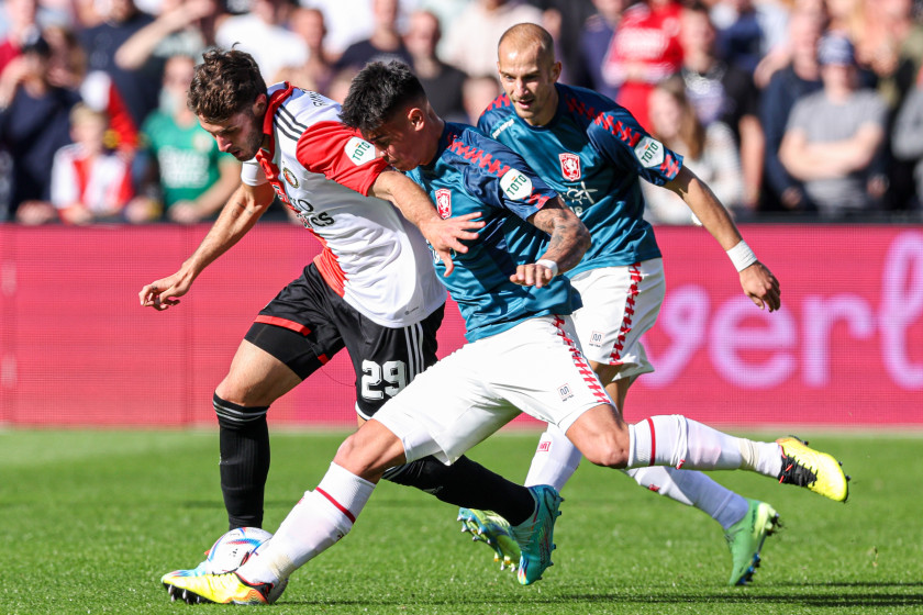 56511693 FC Twente