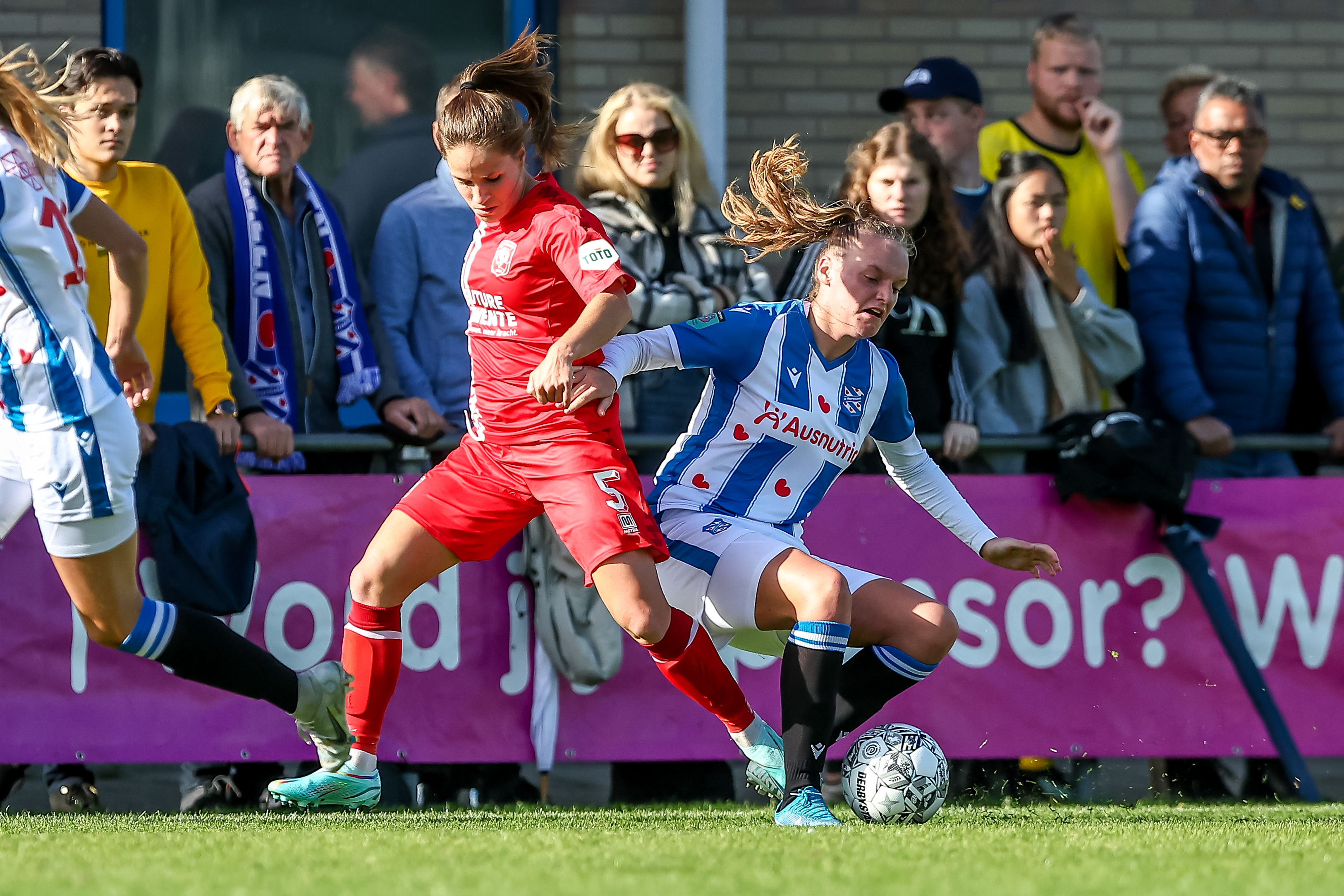 56611005 FC Twente v2