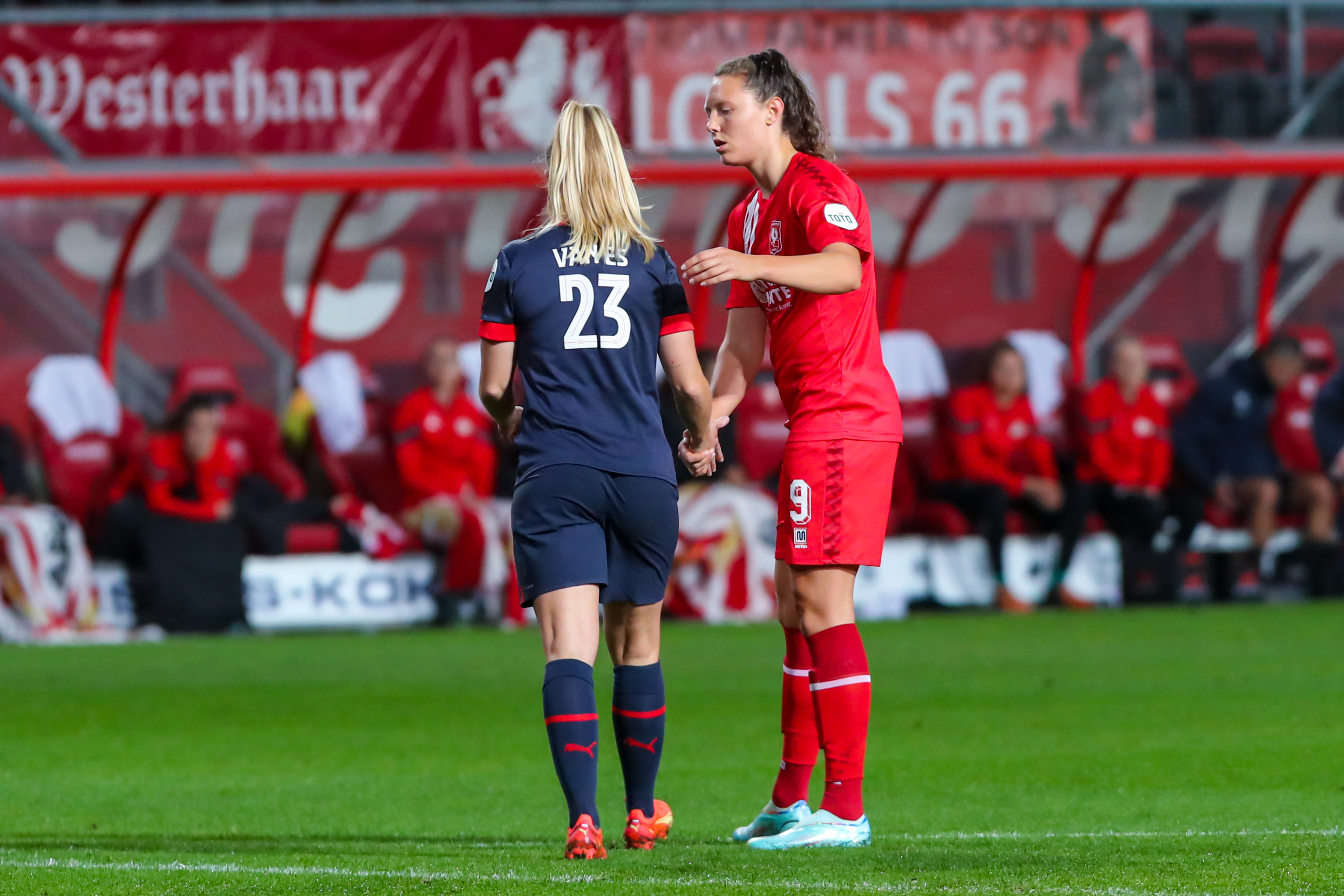 56696103 FC Twente
