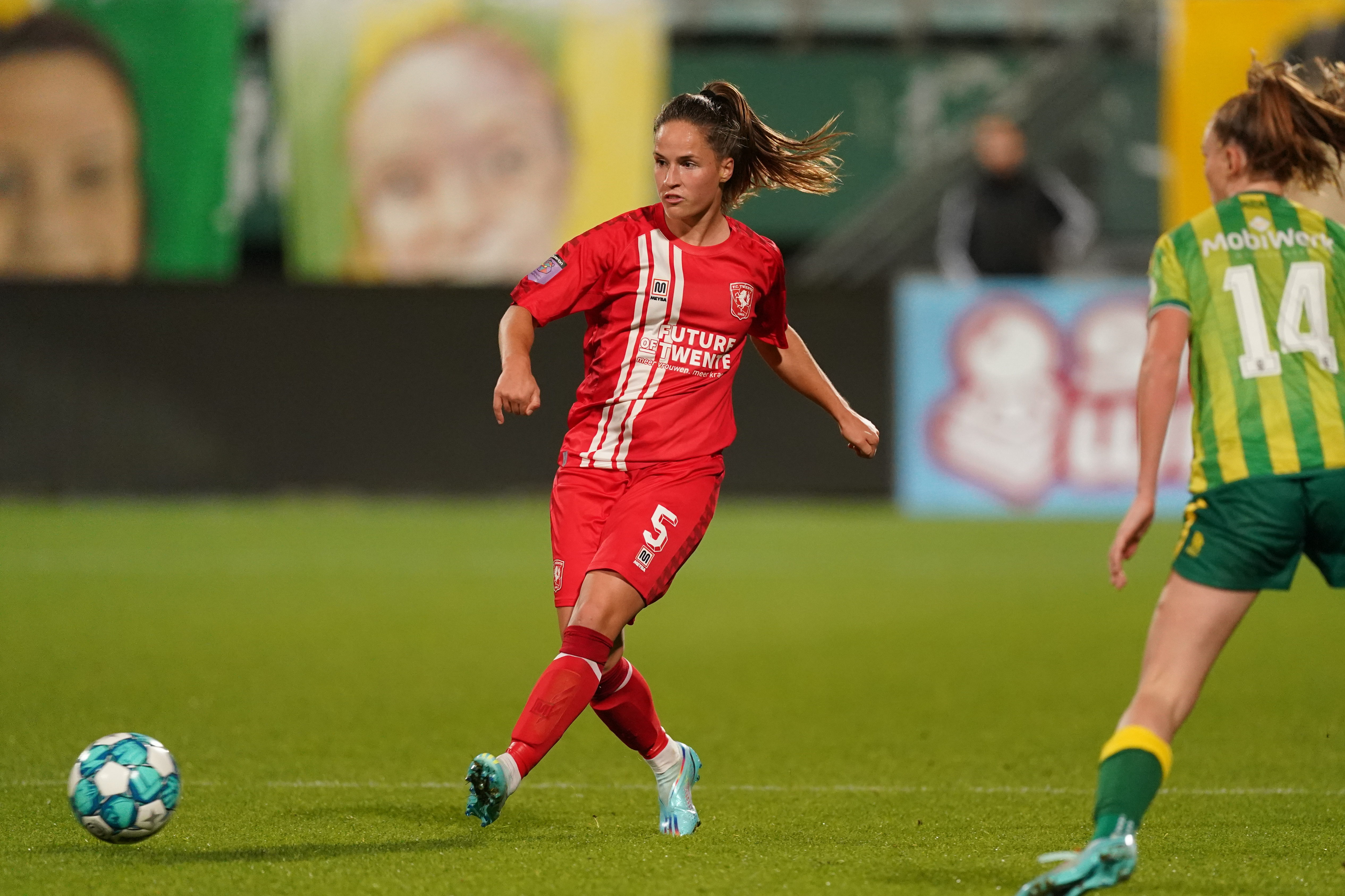 56787947 FC Twente