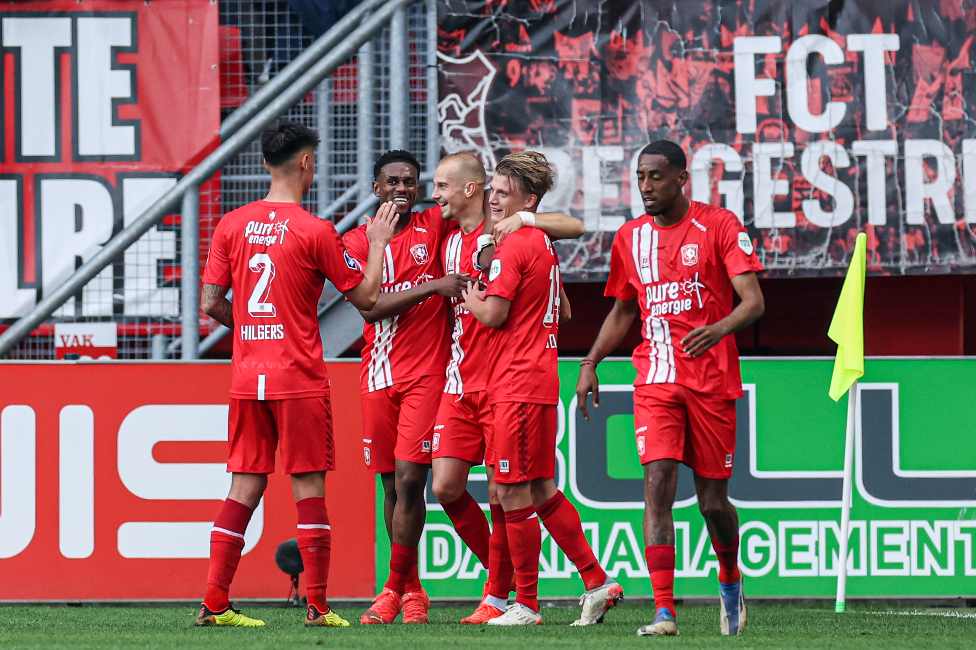 56818592 FC Twente