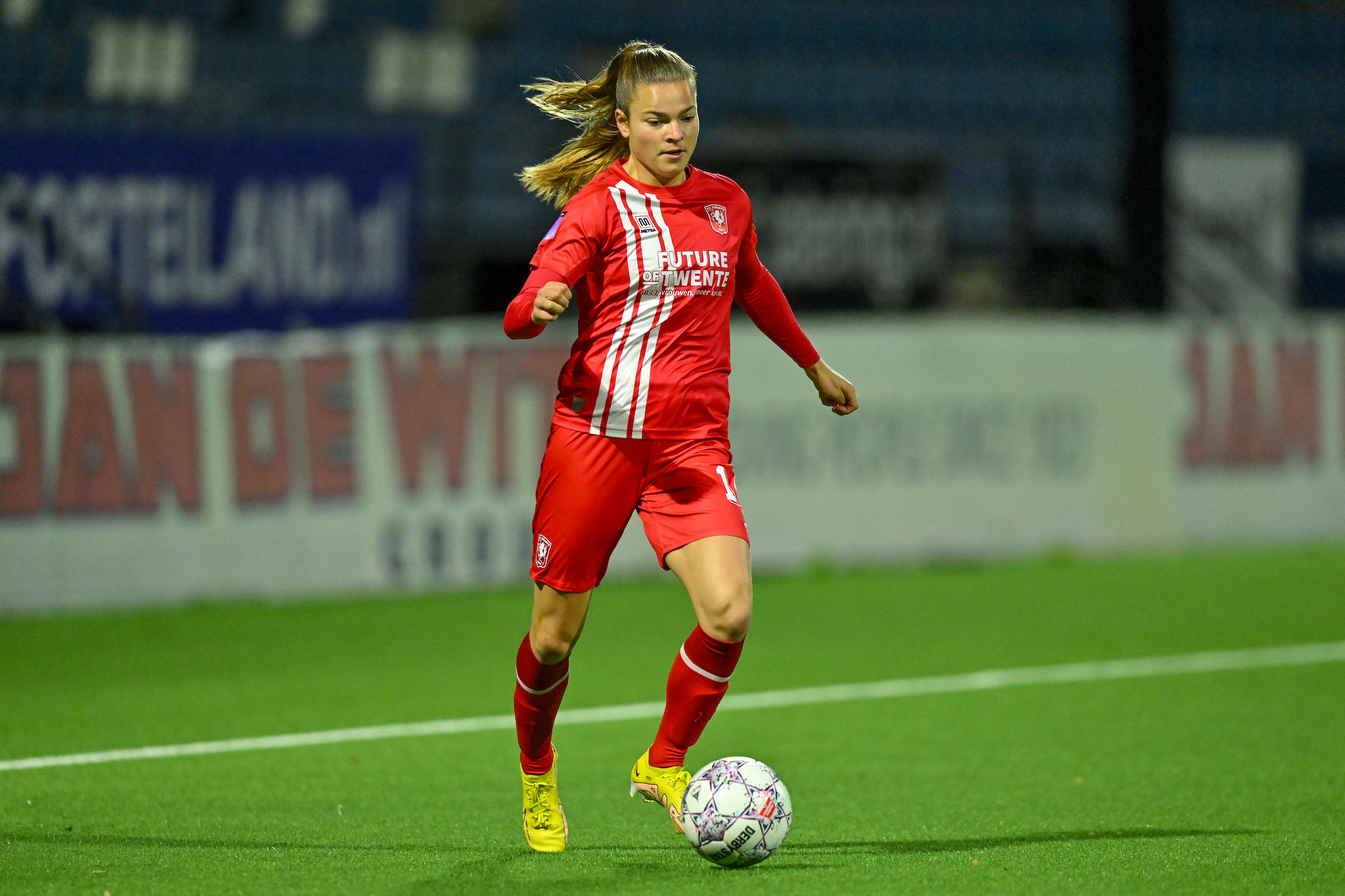 56887424 FC Twente