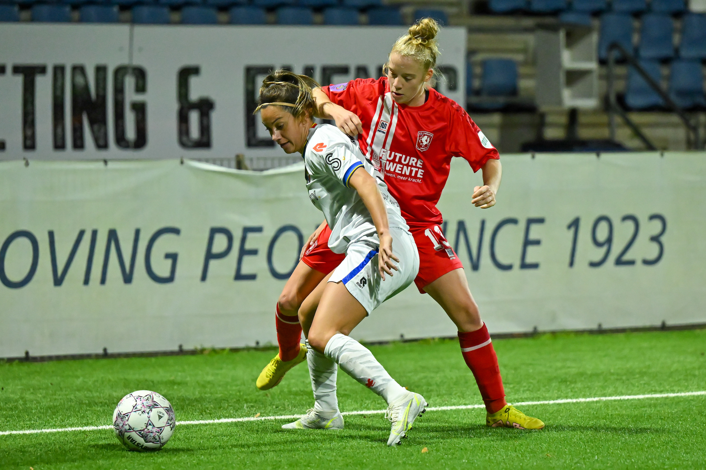 56887664 FC Twente