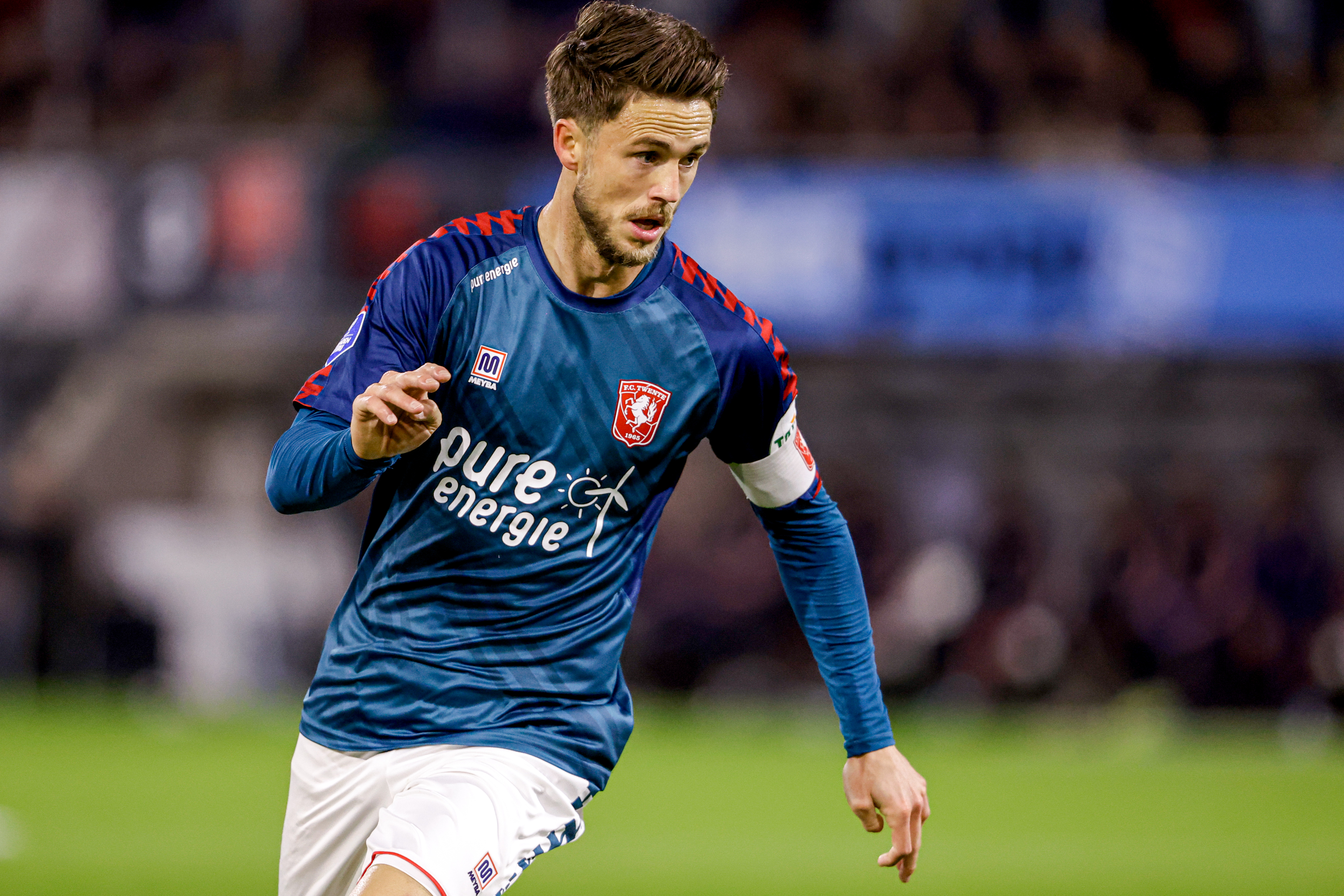 56987819 FC Twente