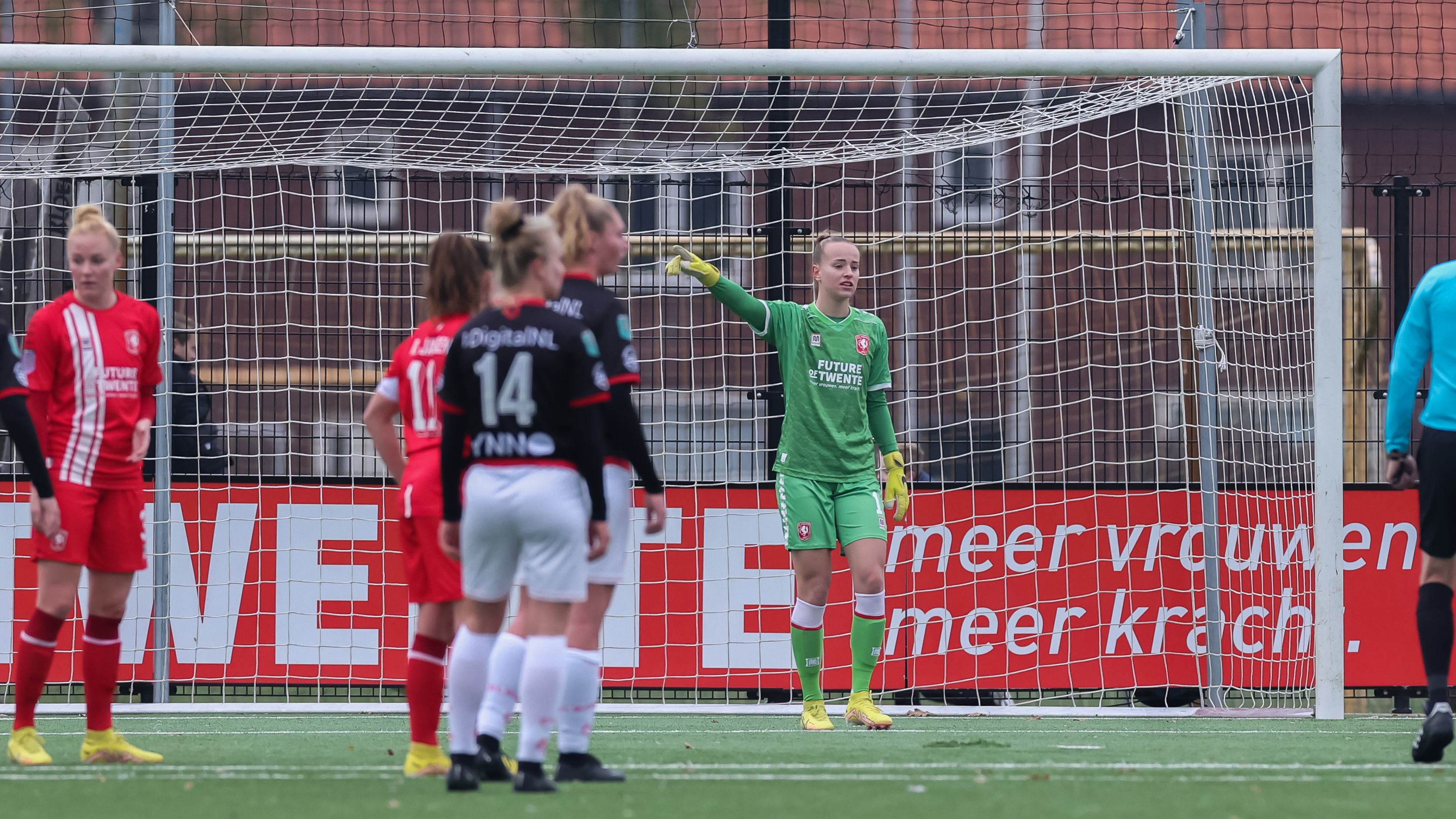 57117731 FC Twente