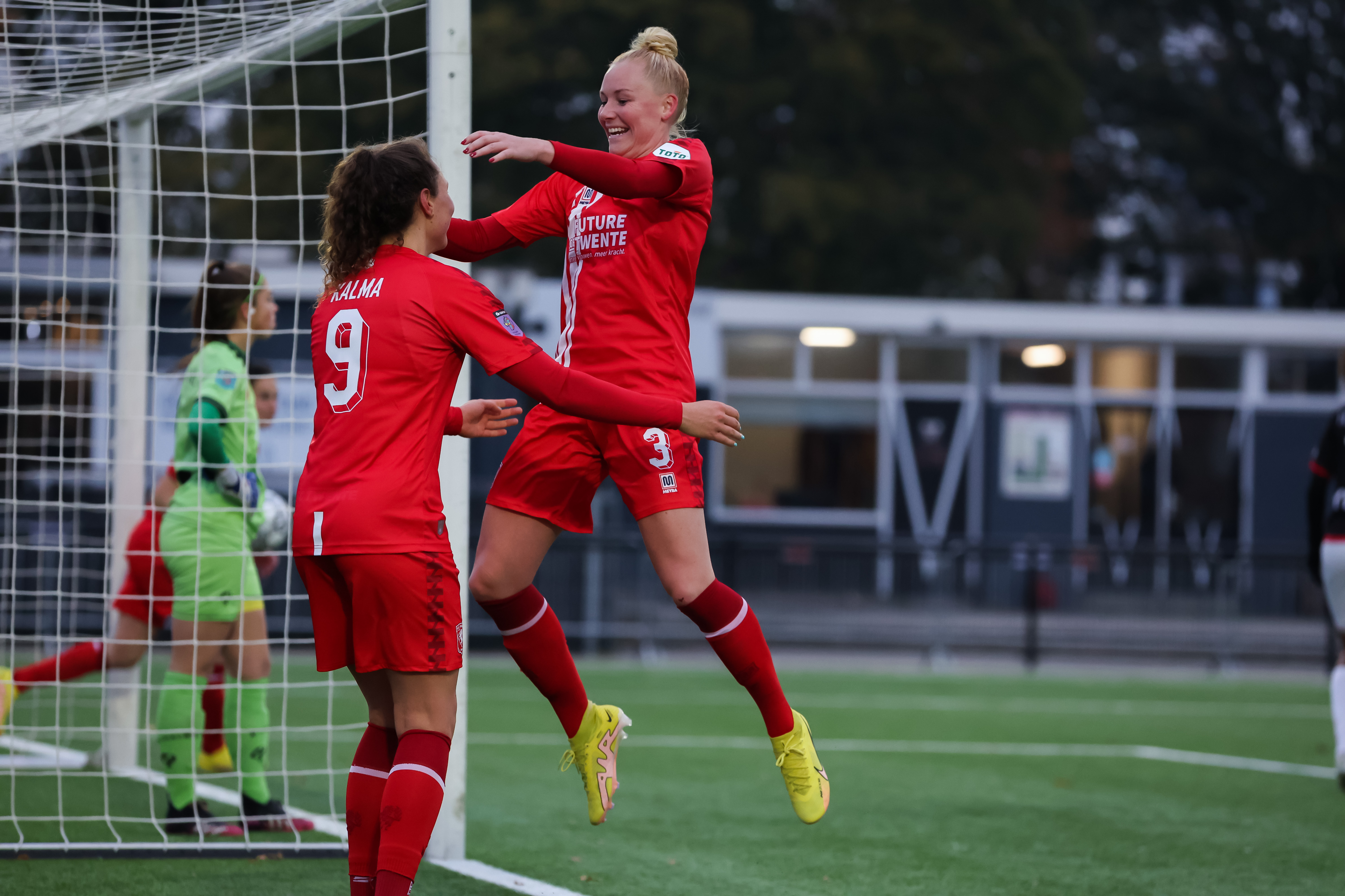 57118310 FC Twente v2