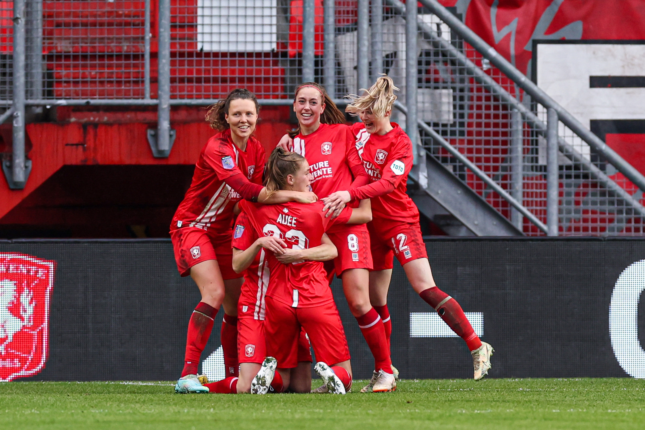 57198961 FC Twente