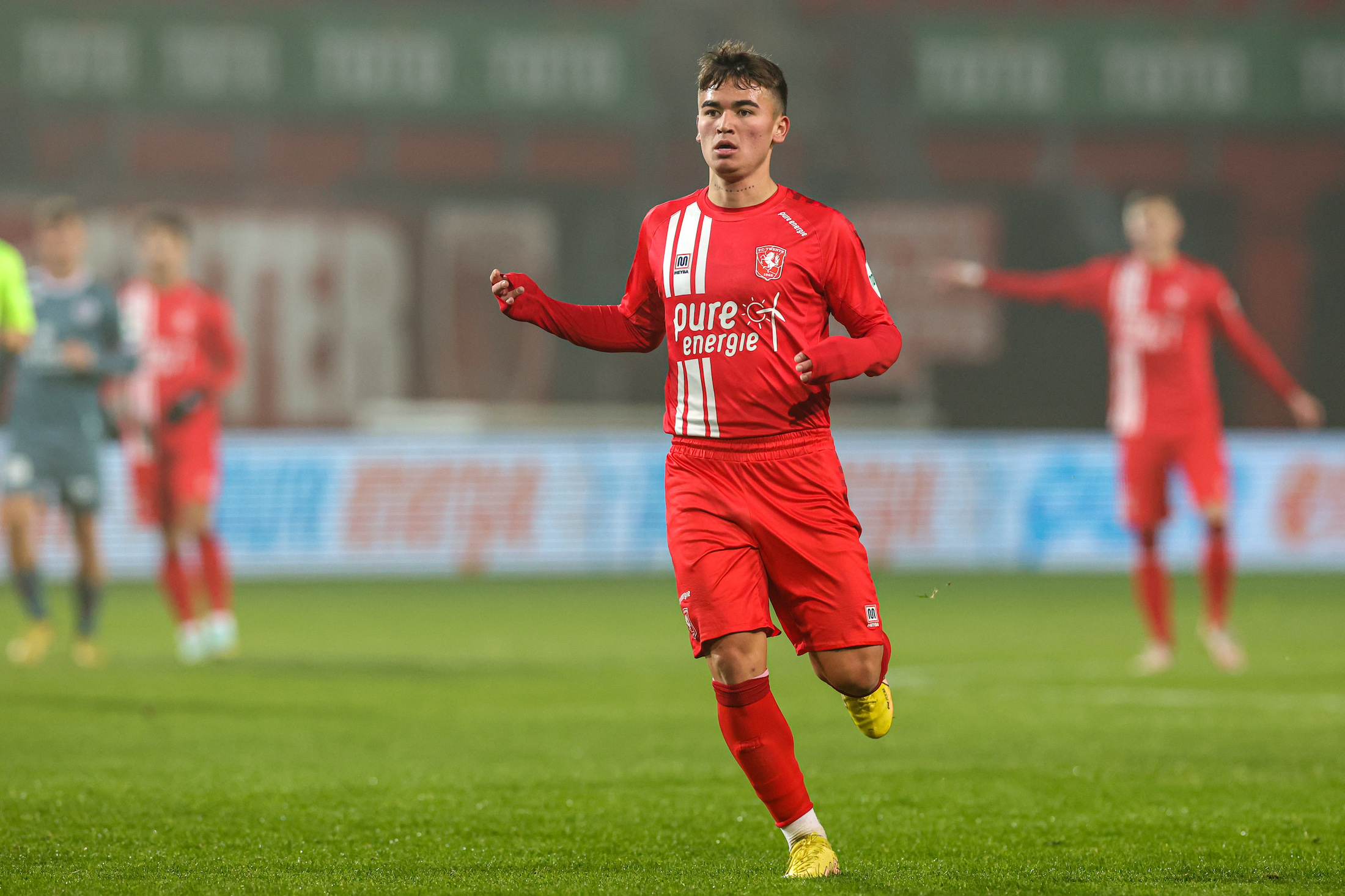 57357807 FC Twente