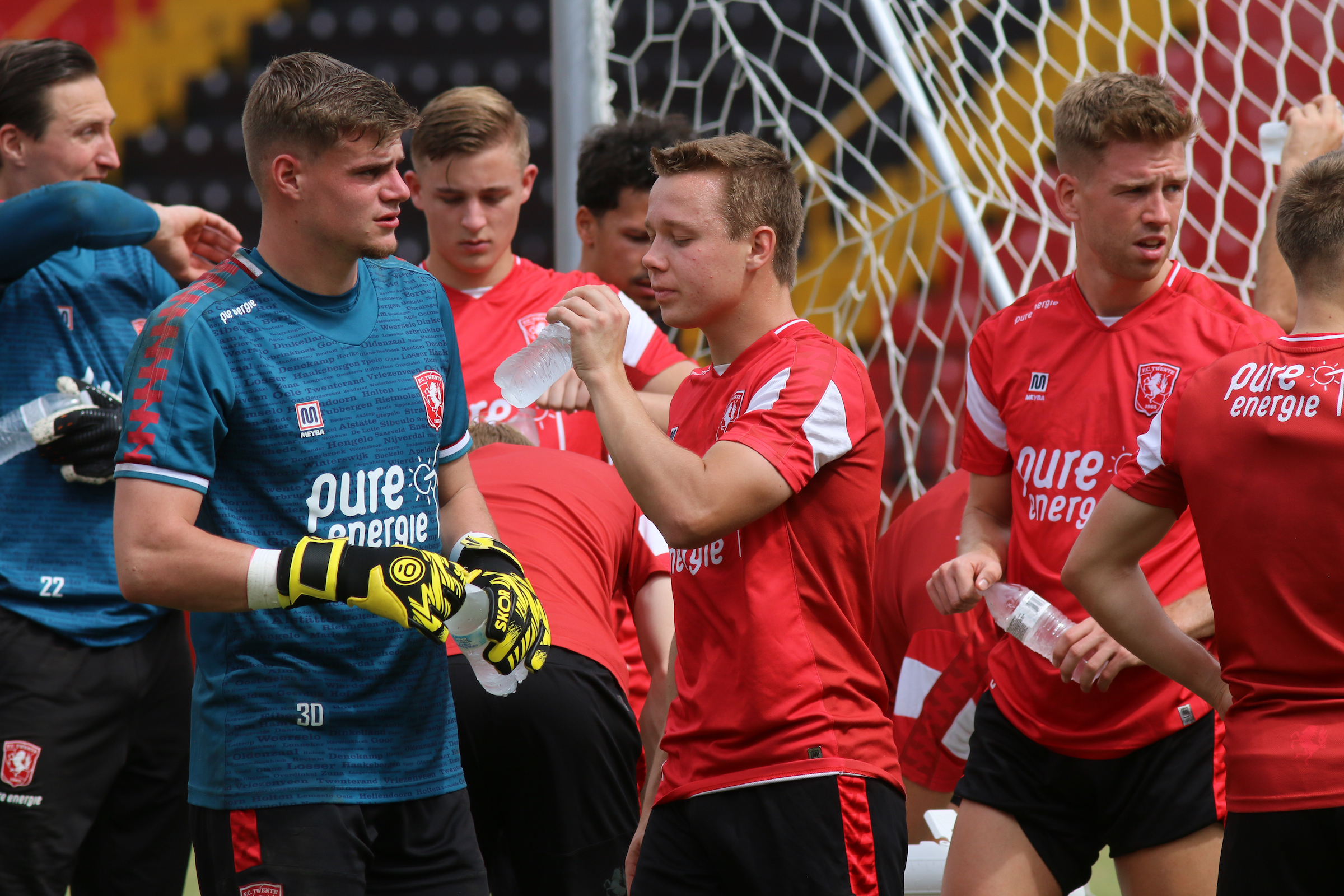 57423812 FC Twente
