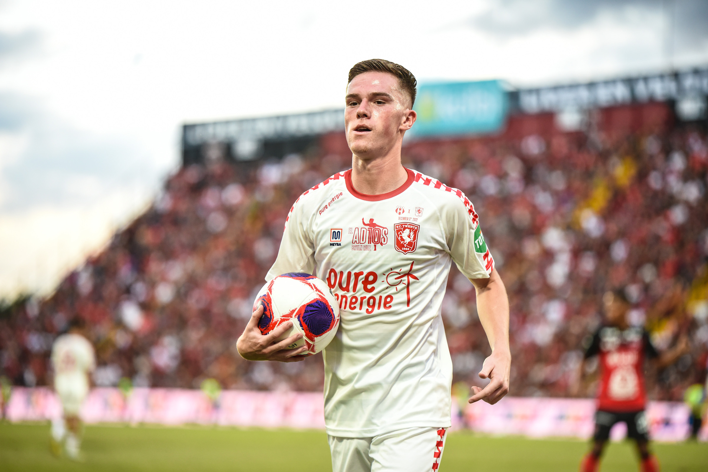 57440104 FC Twente