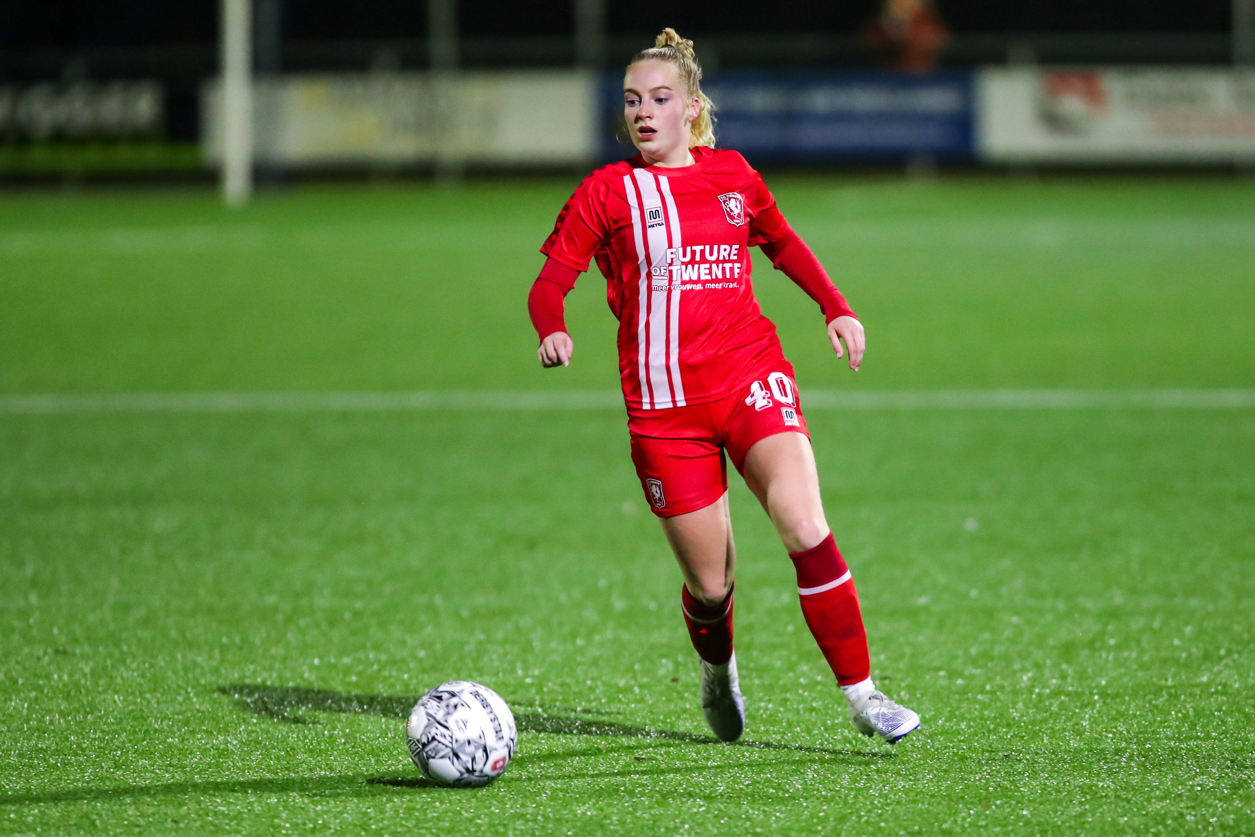 57620881 FC Twente v2