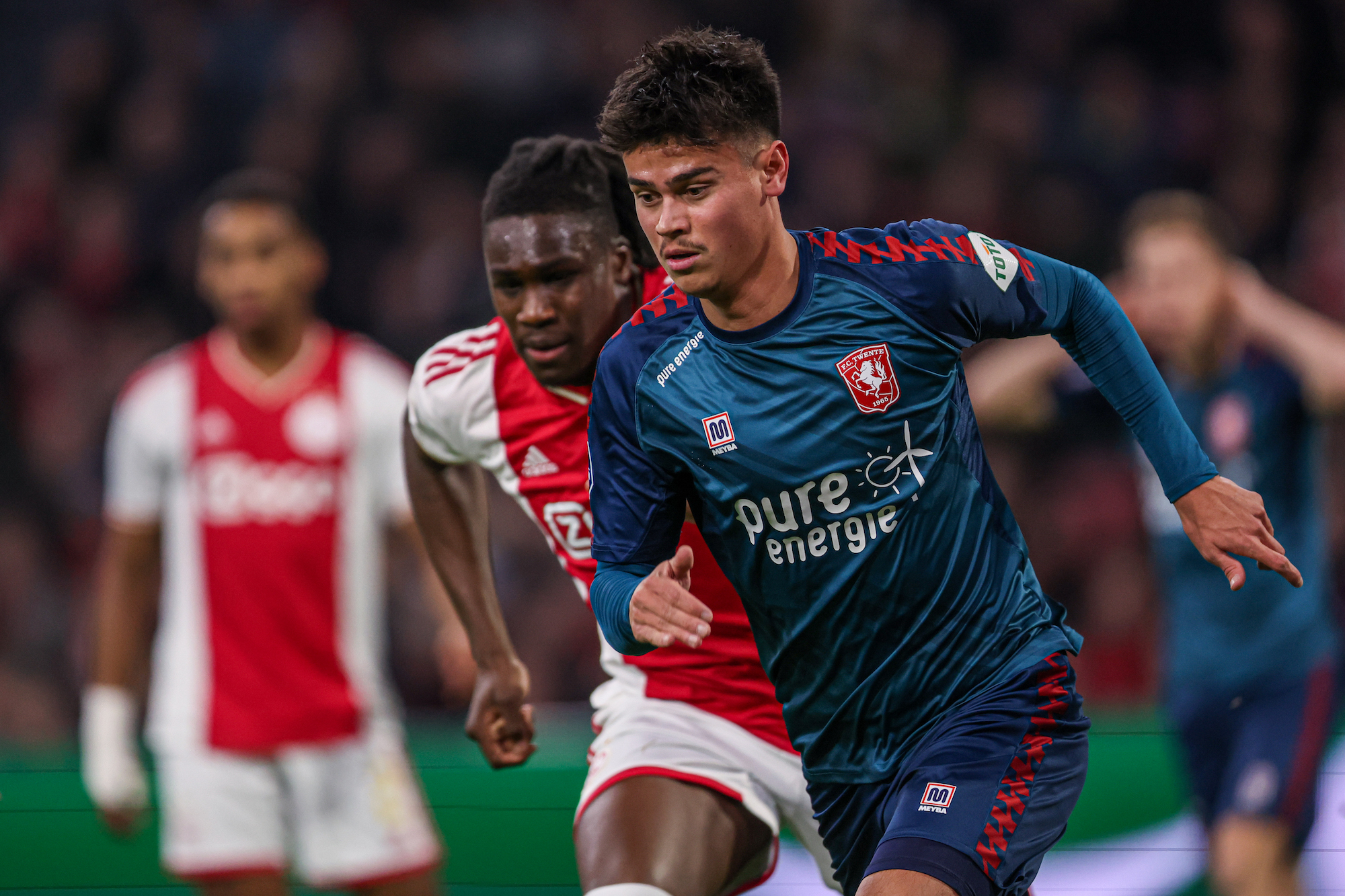 57670409 FC Twente