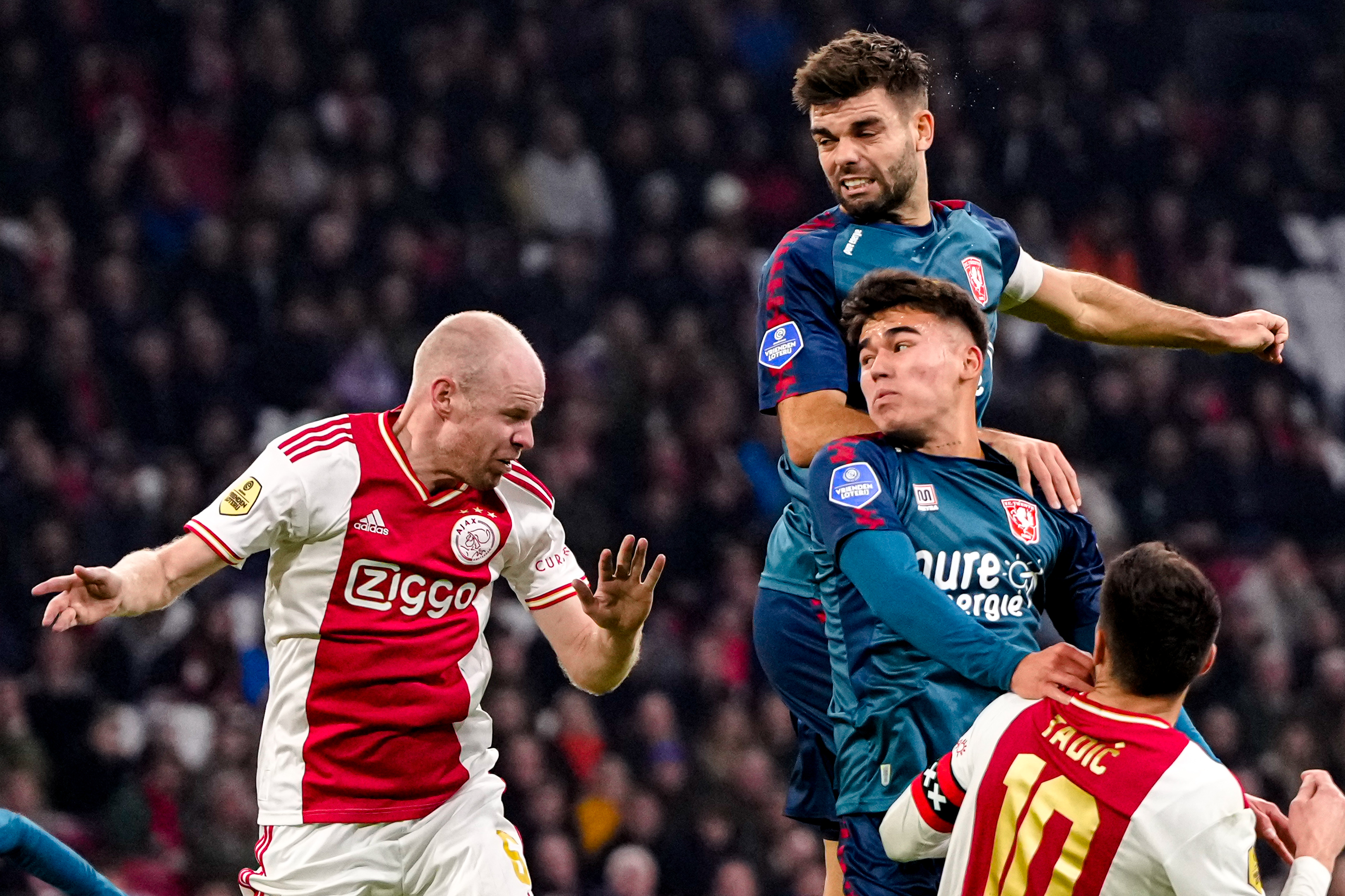 57672519 FC Twente