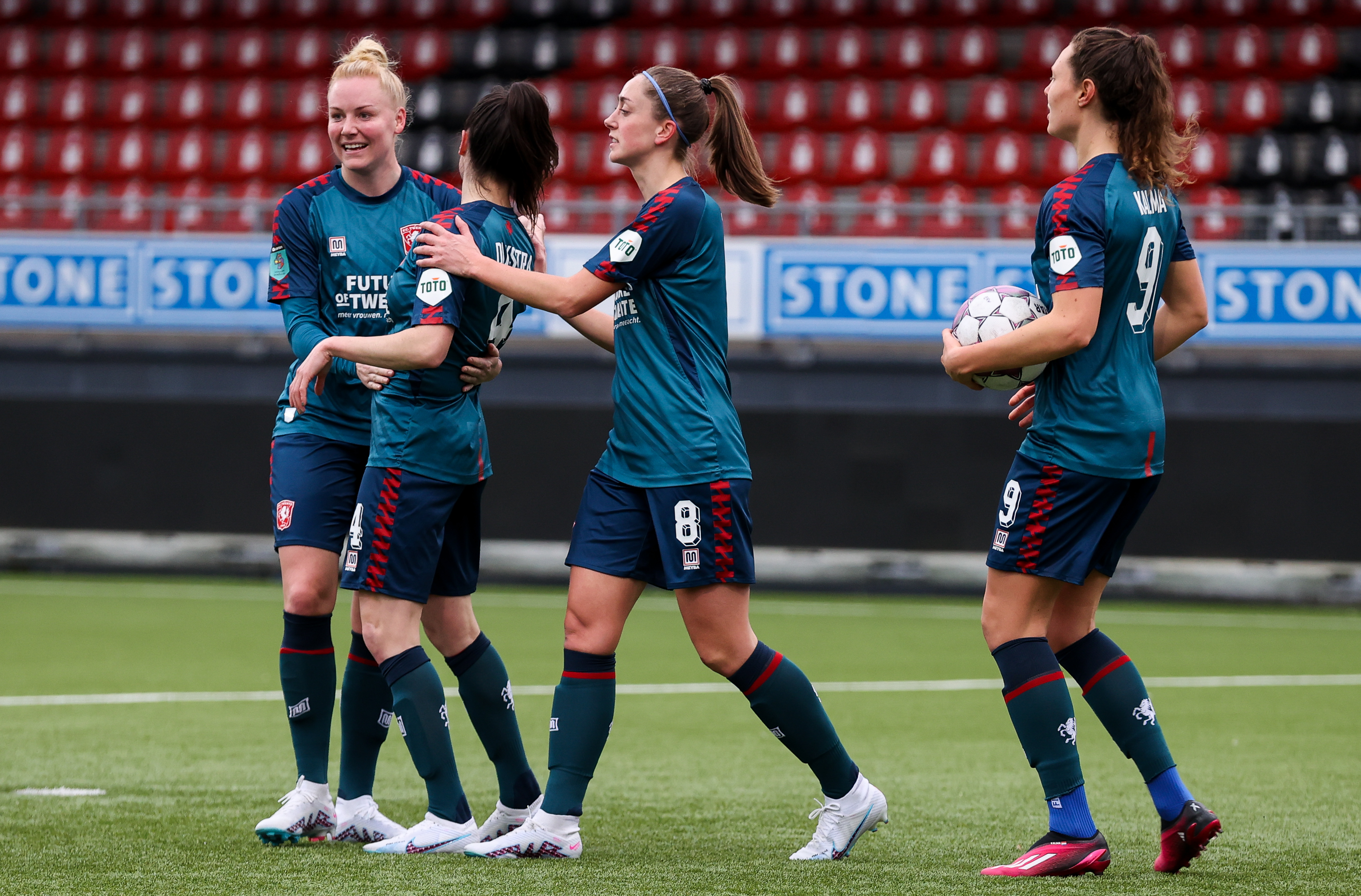 58027690 FC Twente