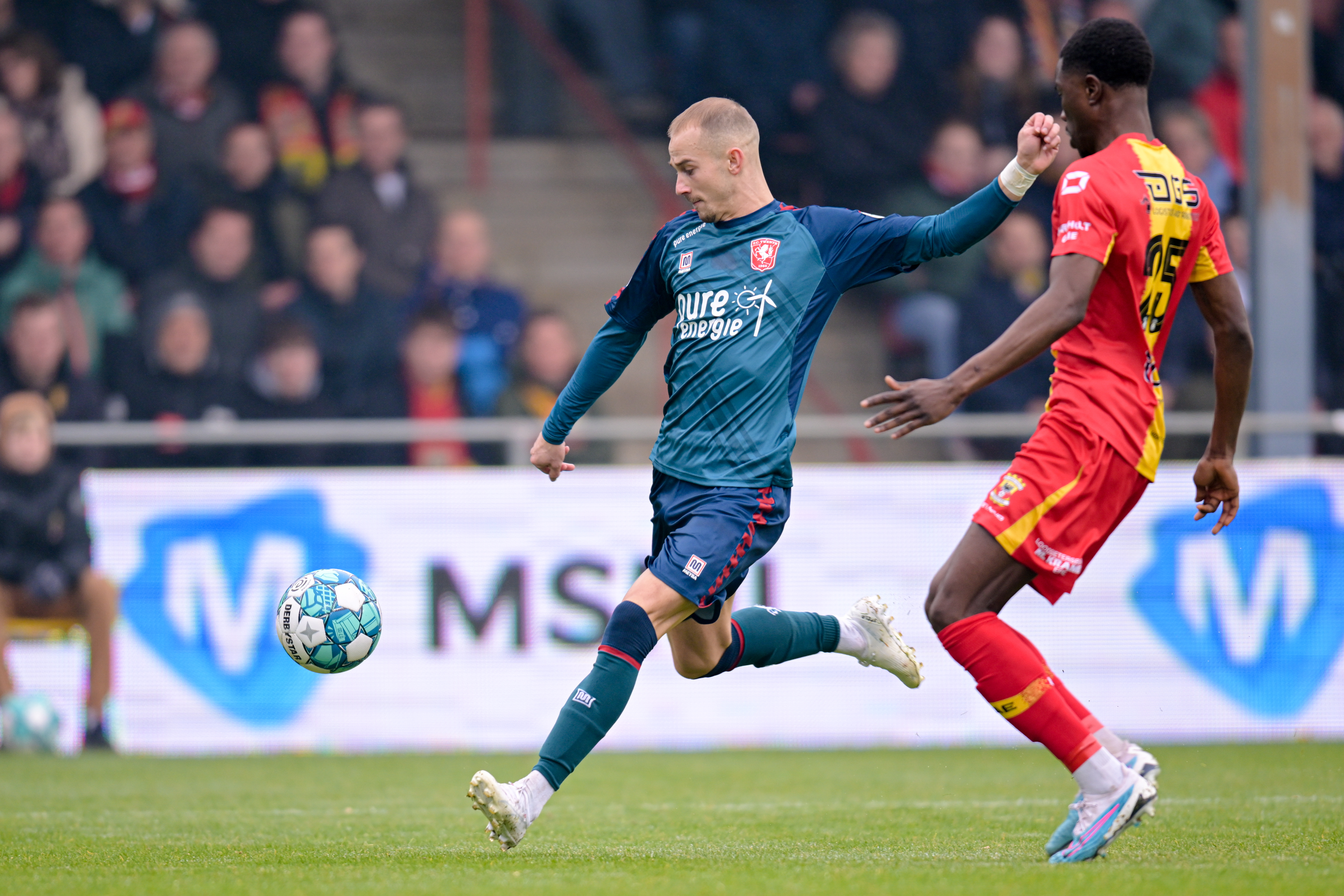 58140265 FC Twente