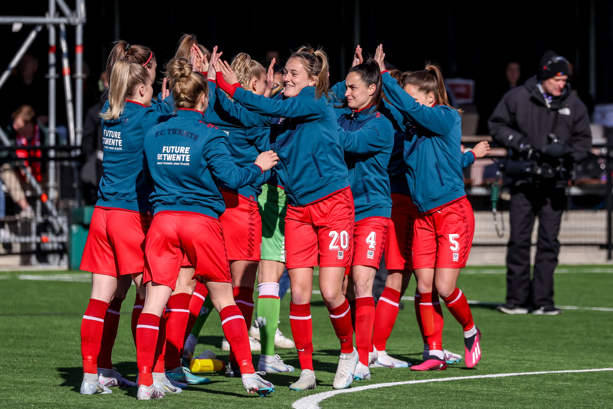 58244154 FC Twente