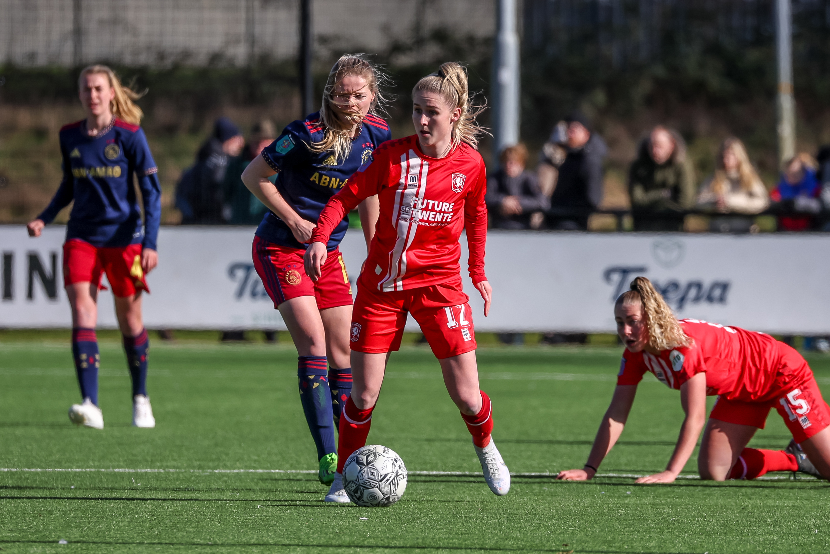 58244503 FC Twente