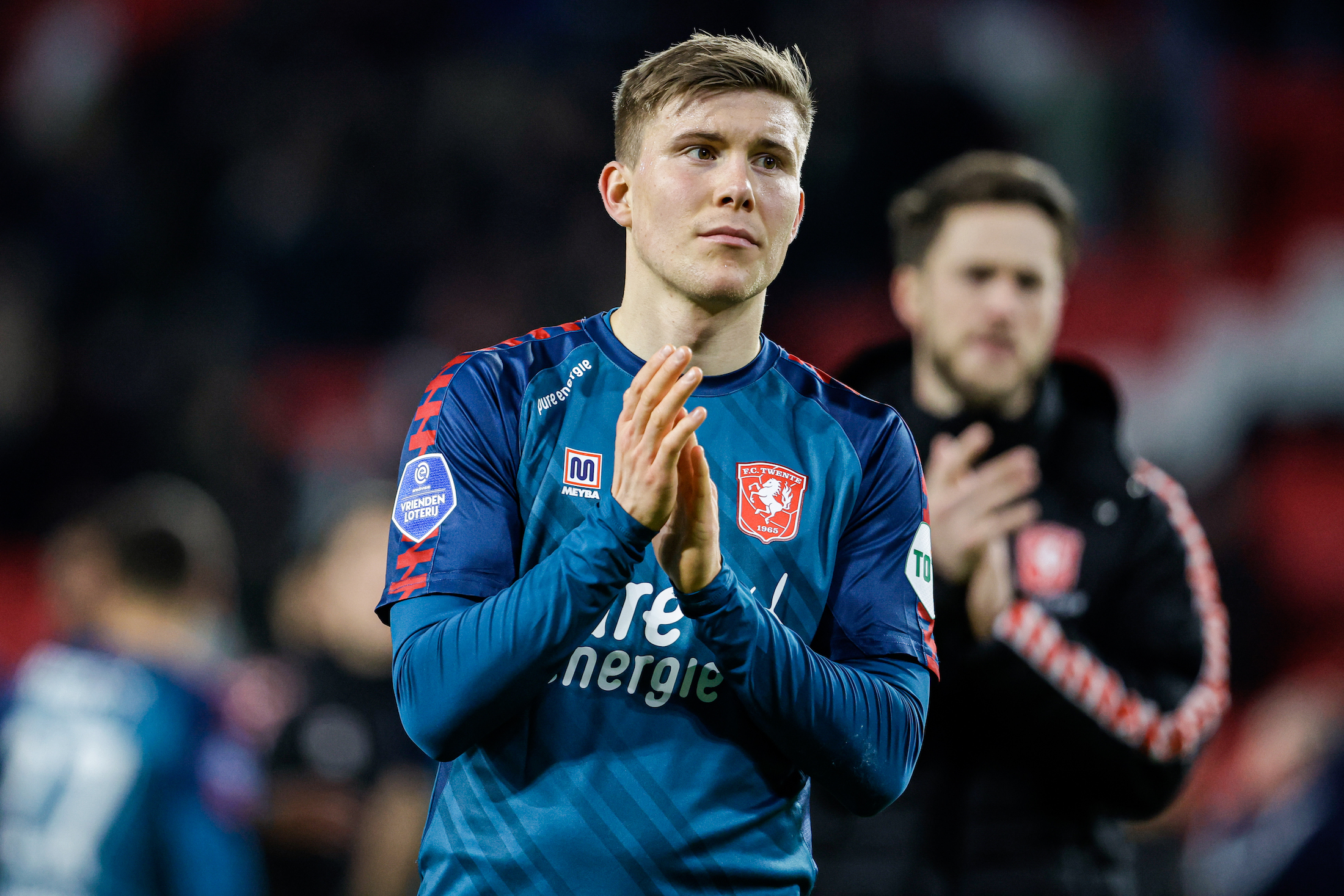 58251590 FC Twente