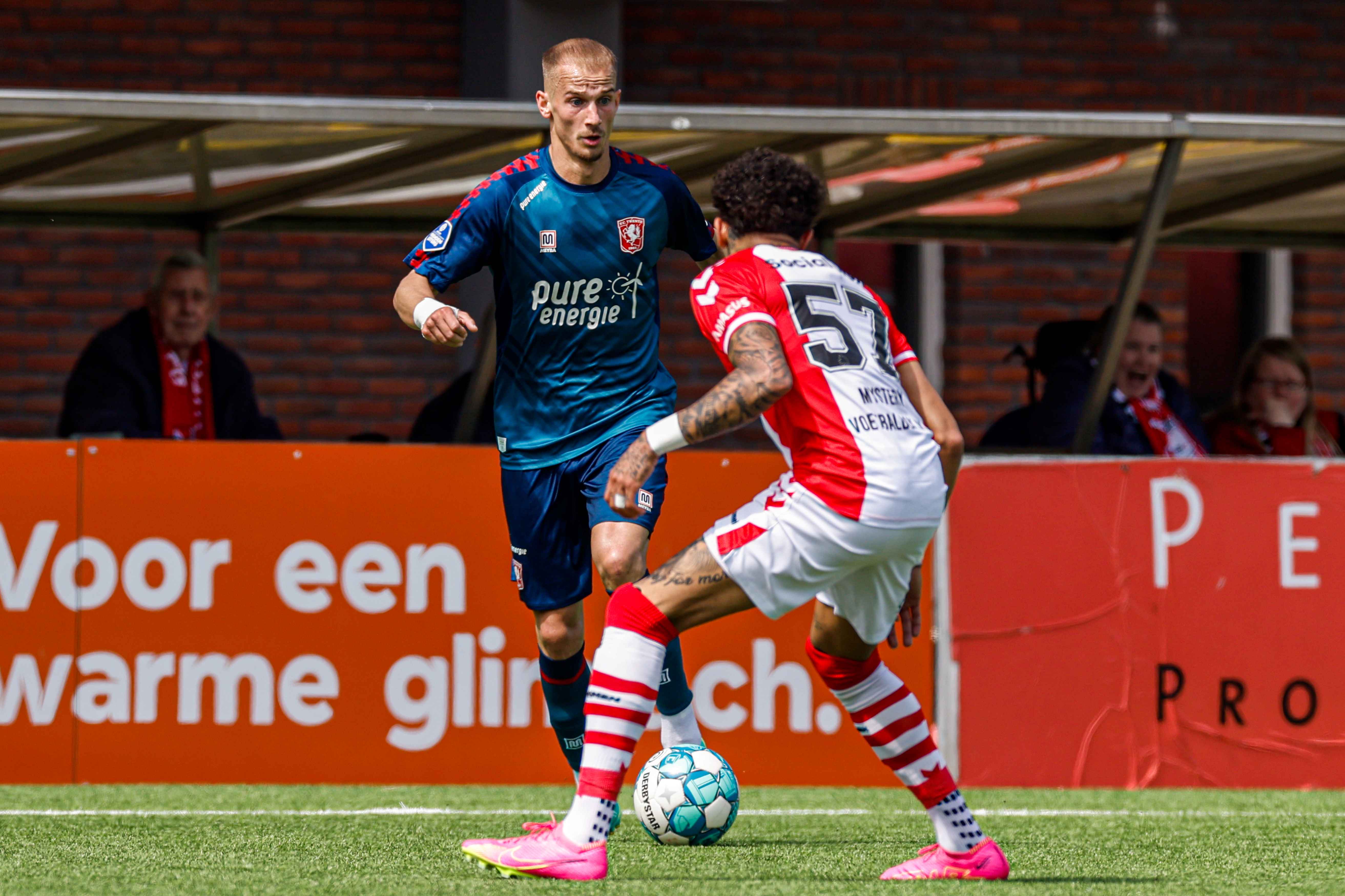59228152 FC Twente