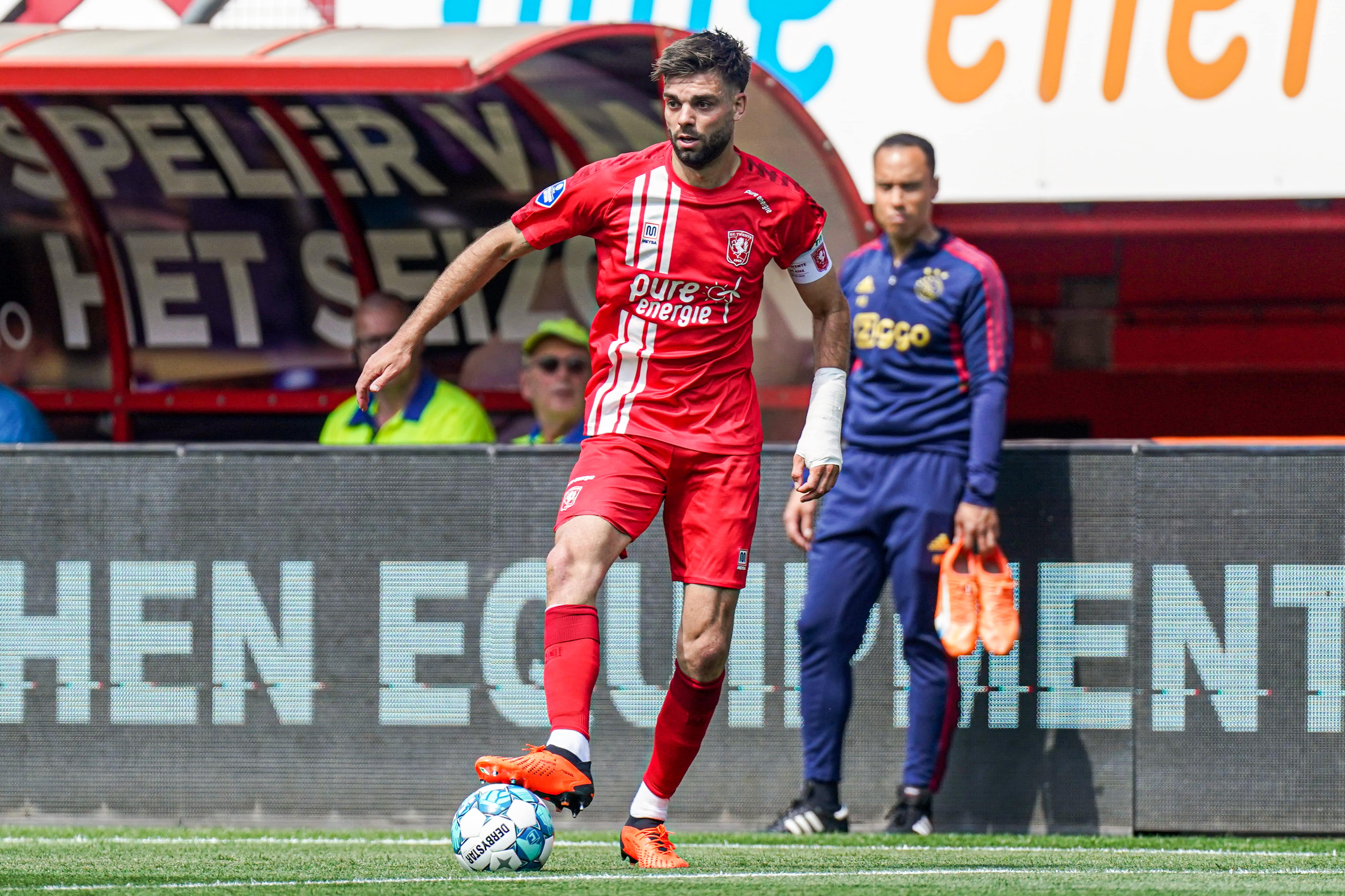 59581817 FC Twente min