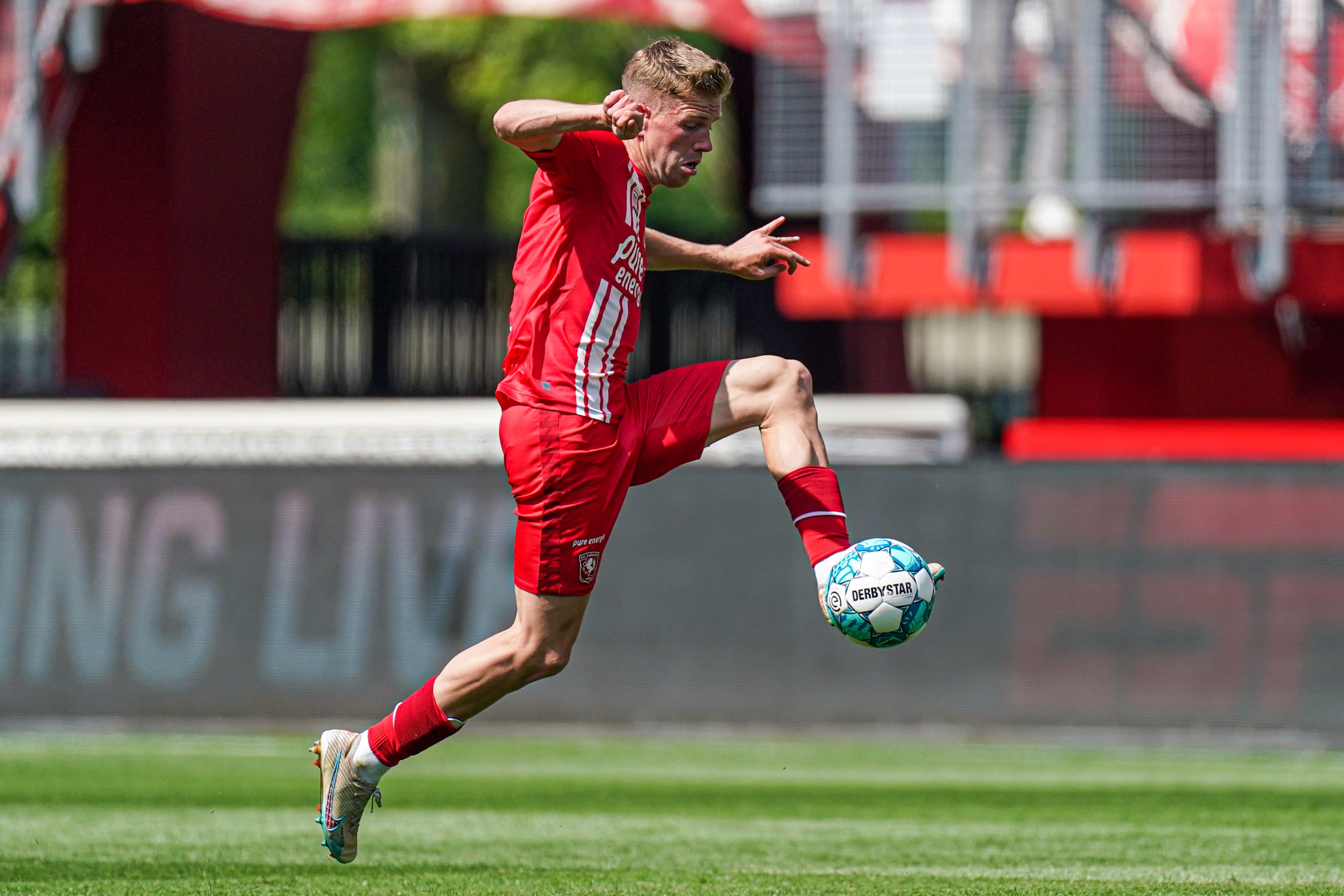 59582734 FC Twente min