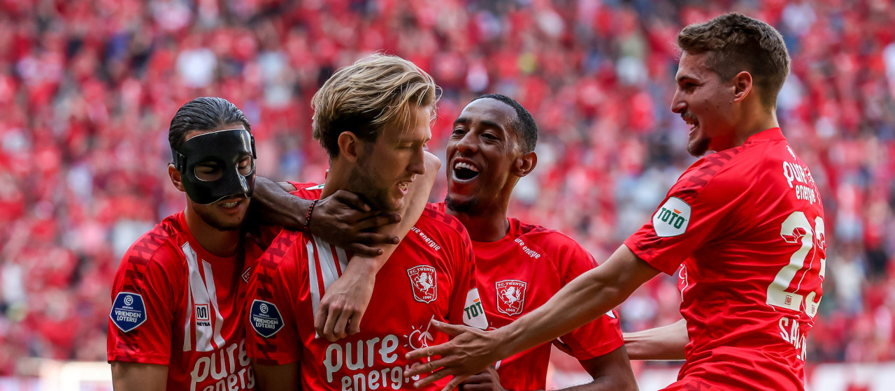 FC Twente bereikt finale van de play-offs