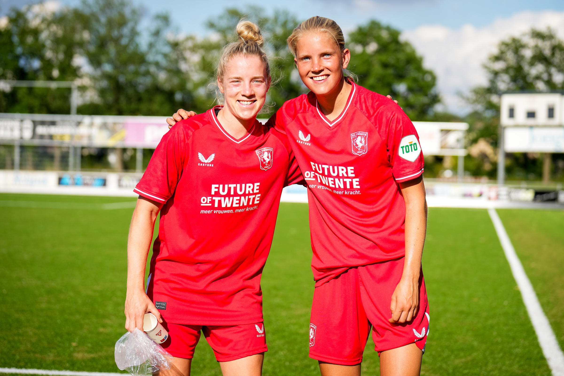 60247414 FC Twente v2