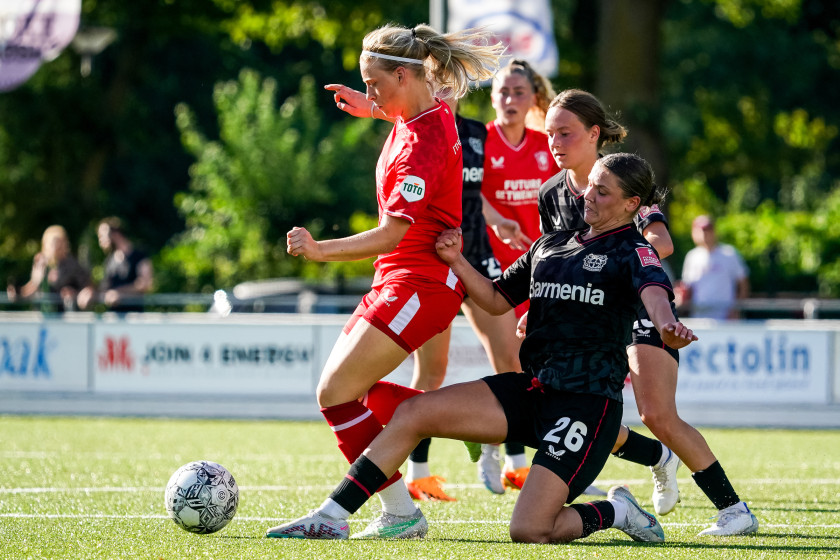 Fc Twente Vrouwen Wint Oefenduel Van Bayer Leverkusen